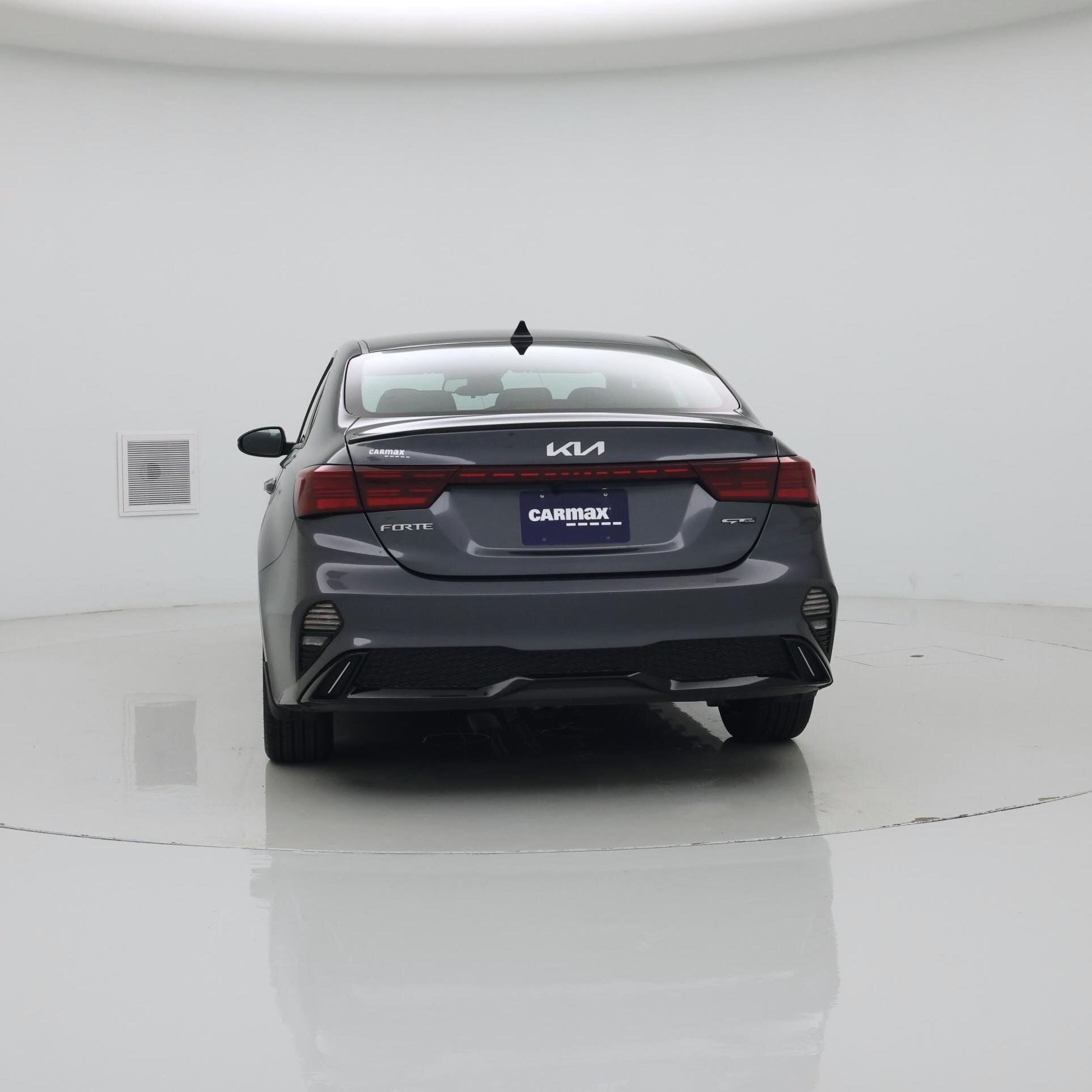 Thumbnail: 2023 Kia Forte - 6