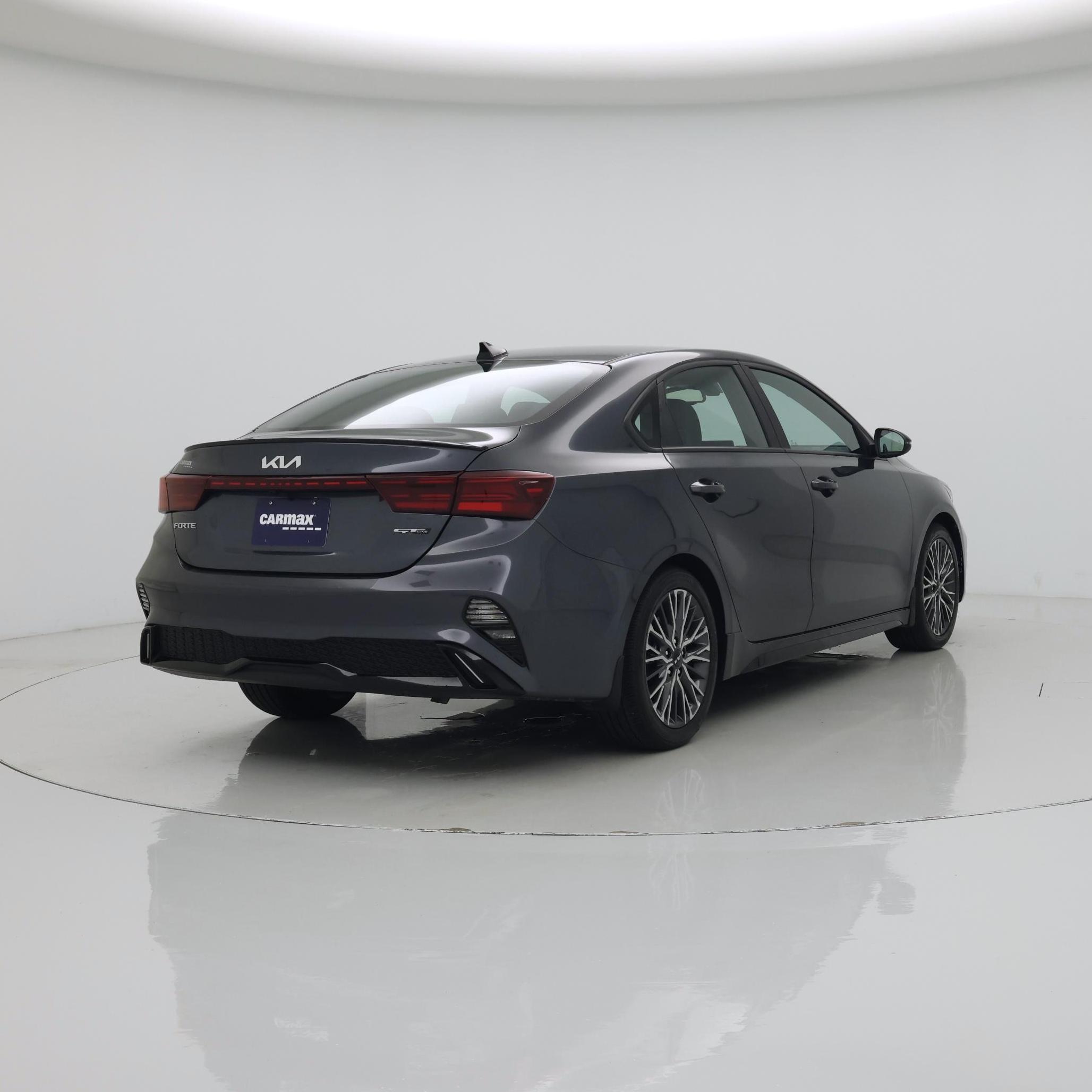 Thumbnail: 2023 Kia Forte - 8
