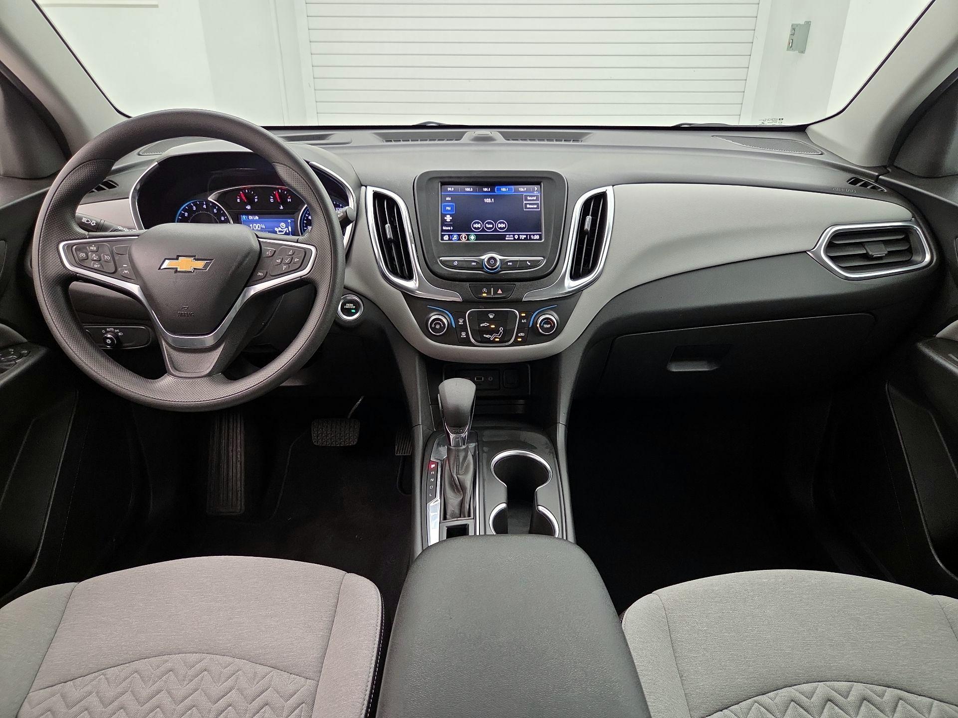 Thumbnail: 2022 Chevrolet Equinox - 9