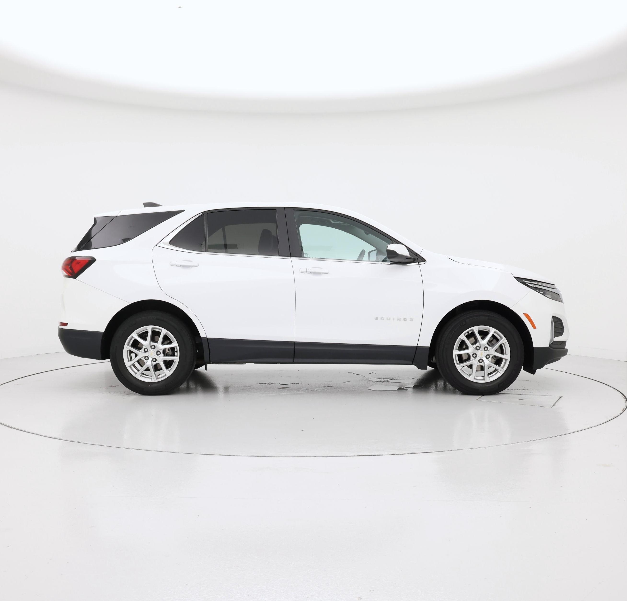 Thumbnail: 2022 Chevrolet Equinox - 7