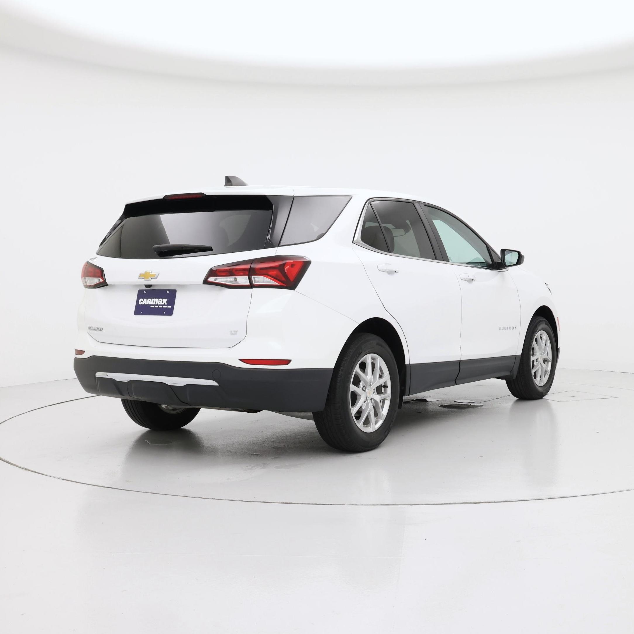 Thumbnail: 2022 Chevrolet Equinox - 8