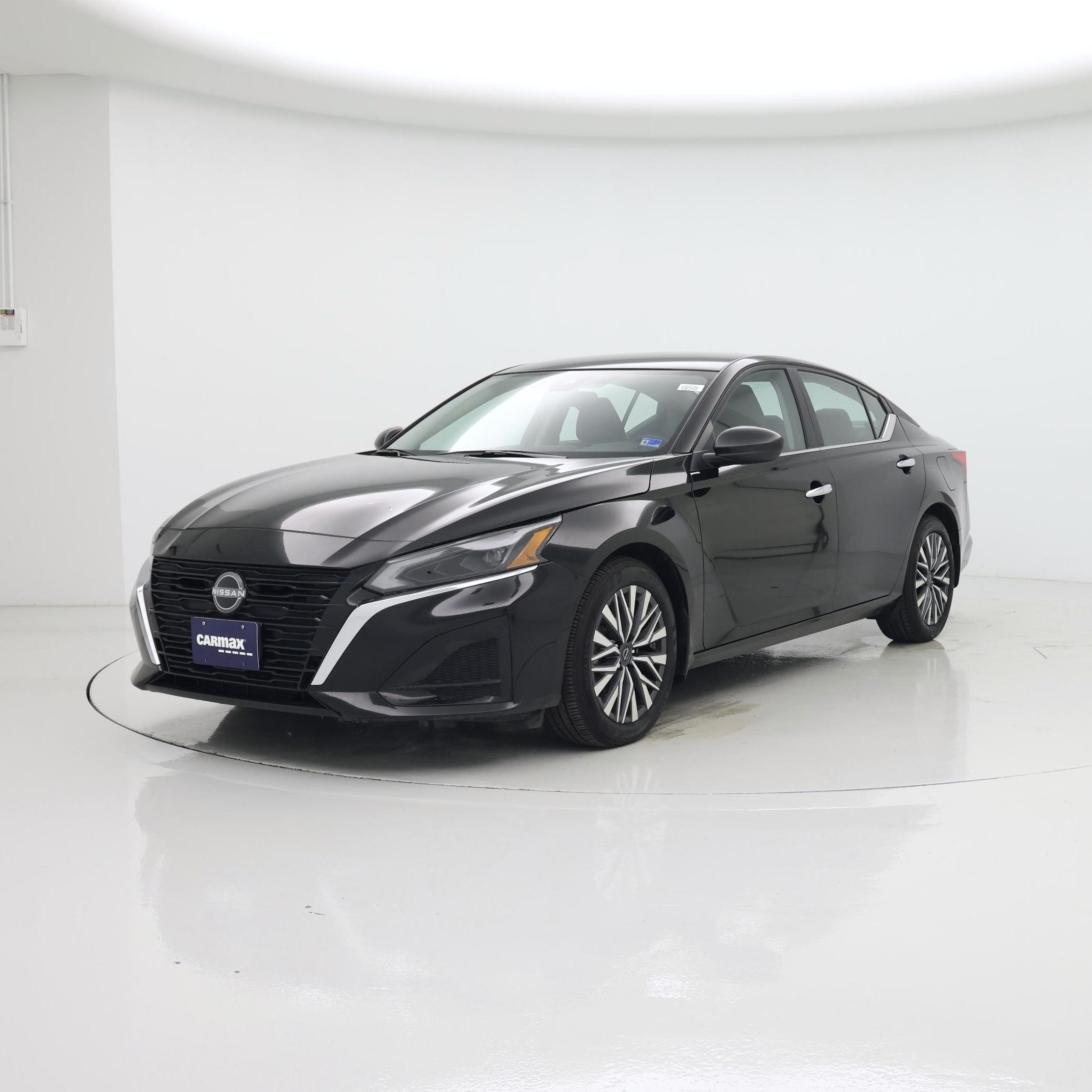 Thumbnail: 2025 Nissan Altima - 4