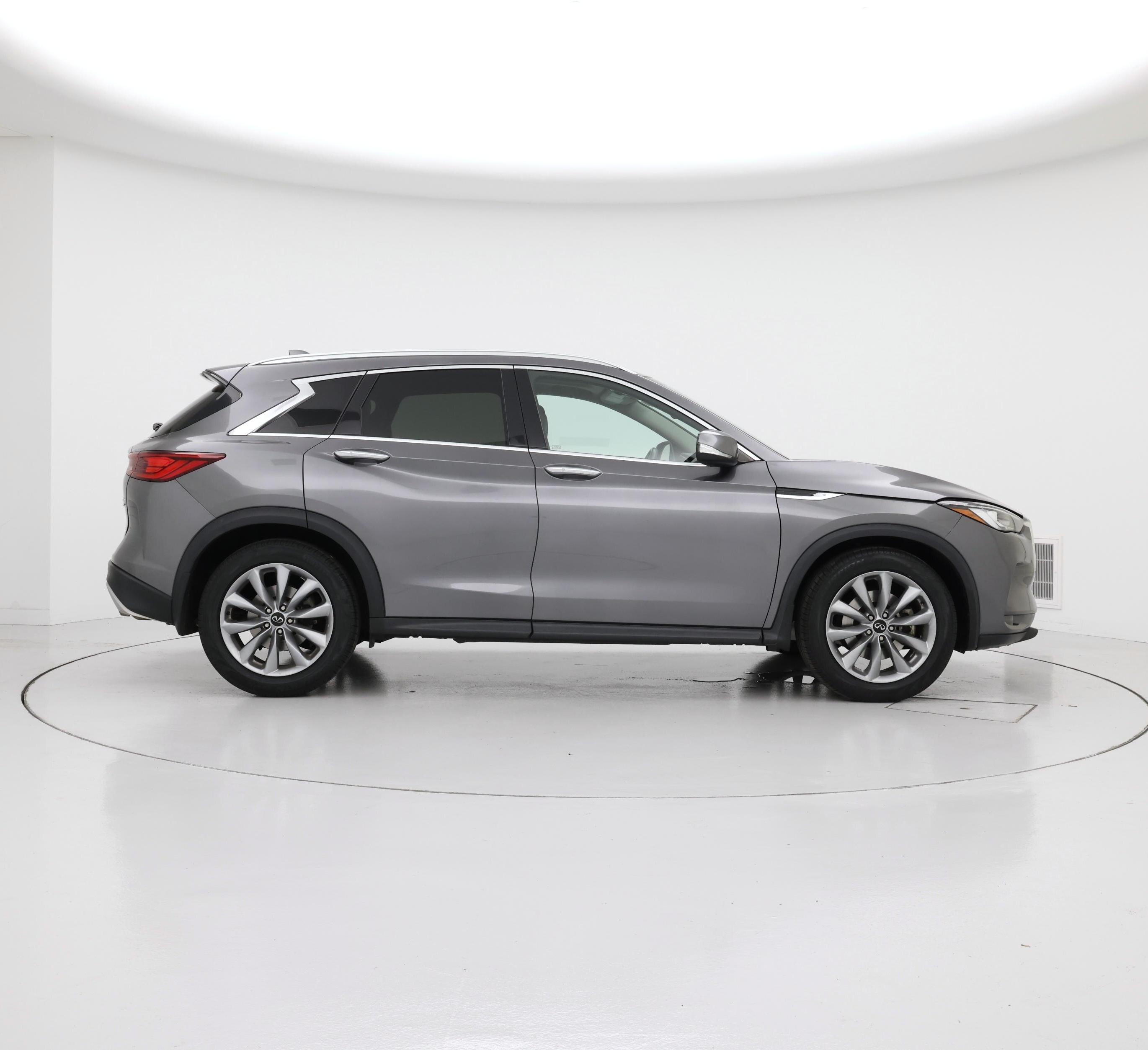 Thumbnail: 2022 INFINITI QX50 - 7