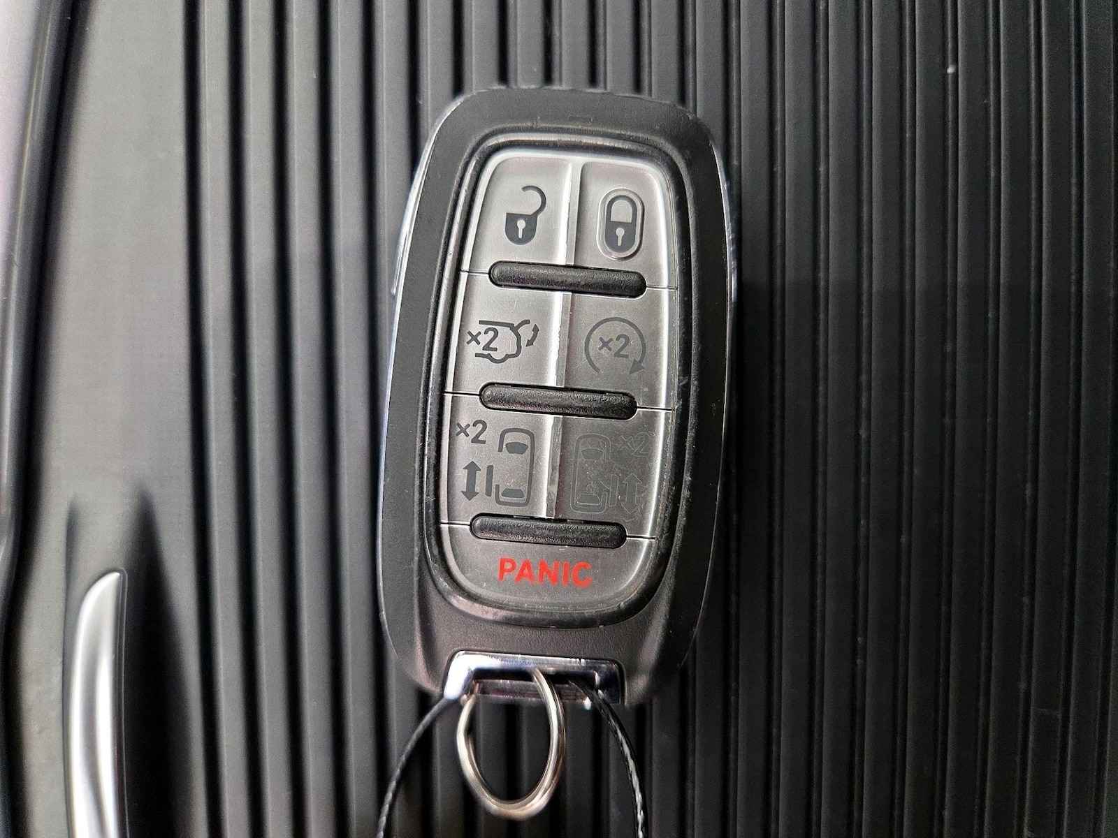 2023 Chrysler Pacifica Touring L - Photo 25