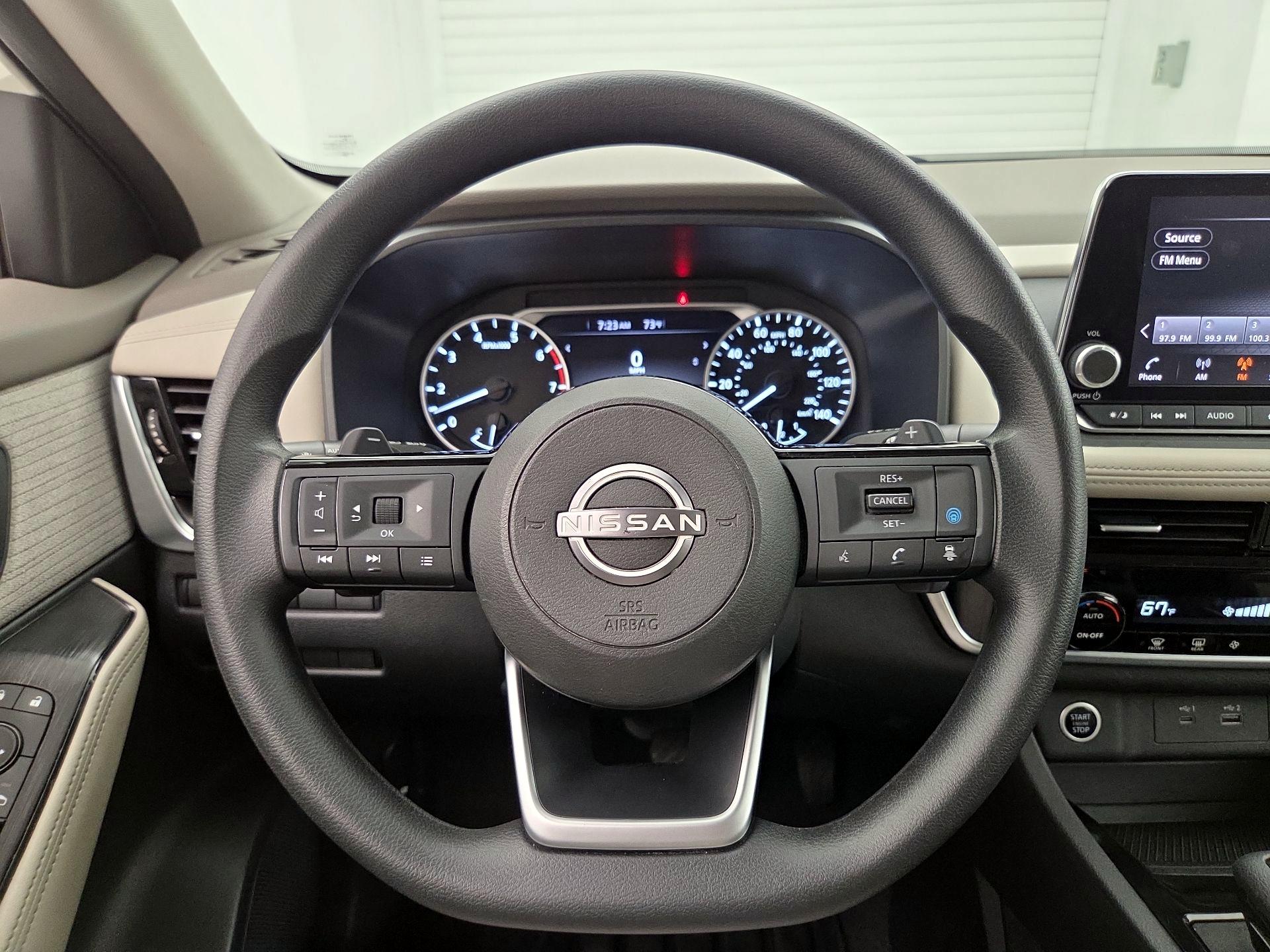 Thumbnail: 2022 Nissan Rogue - 10