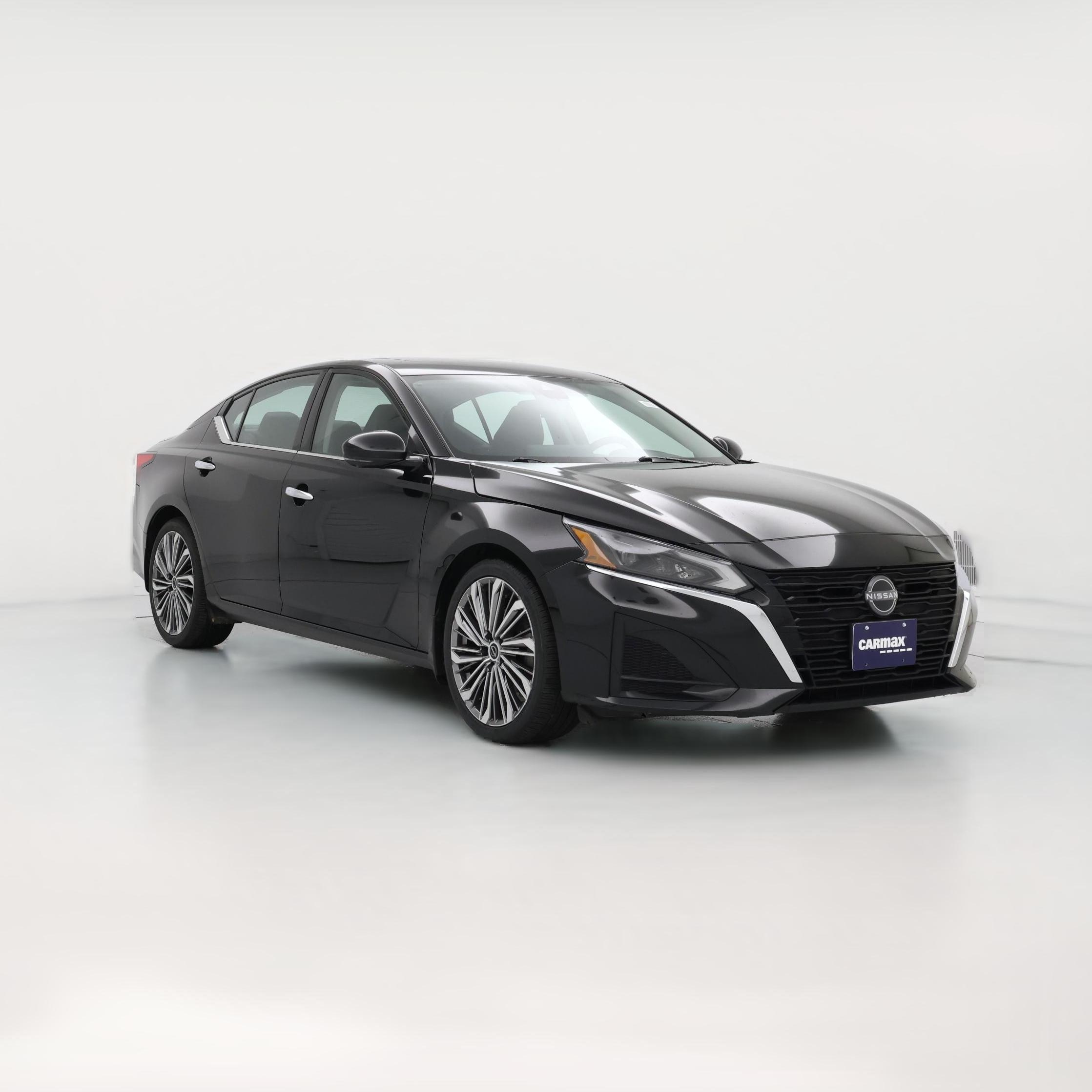 Thumbnail: 2023 Nissan Altima - 1