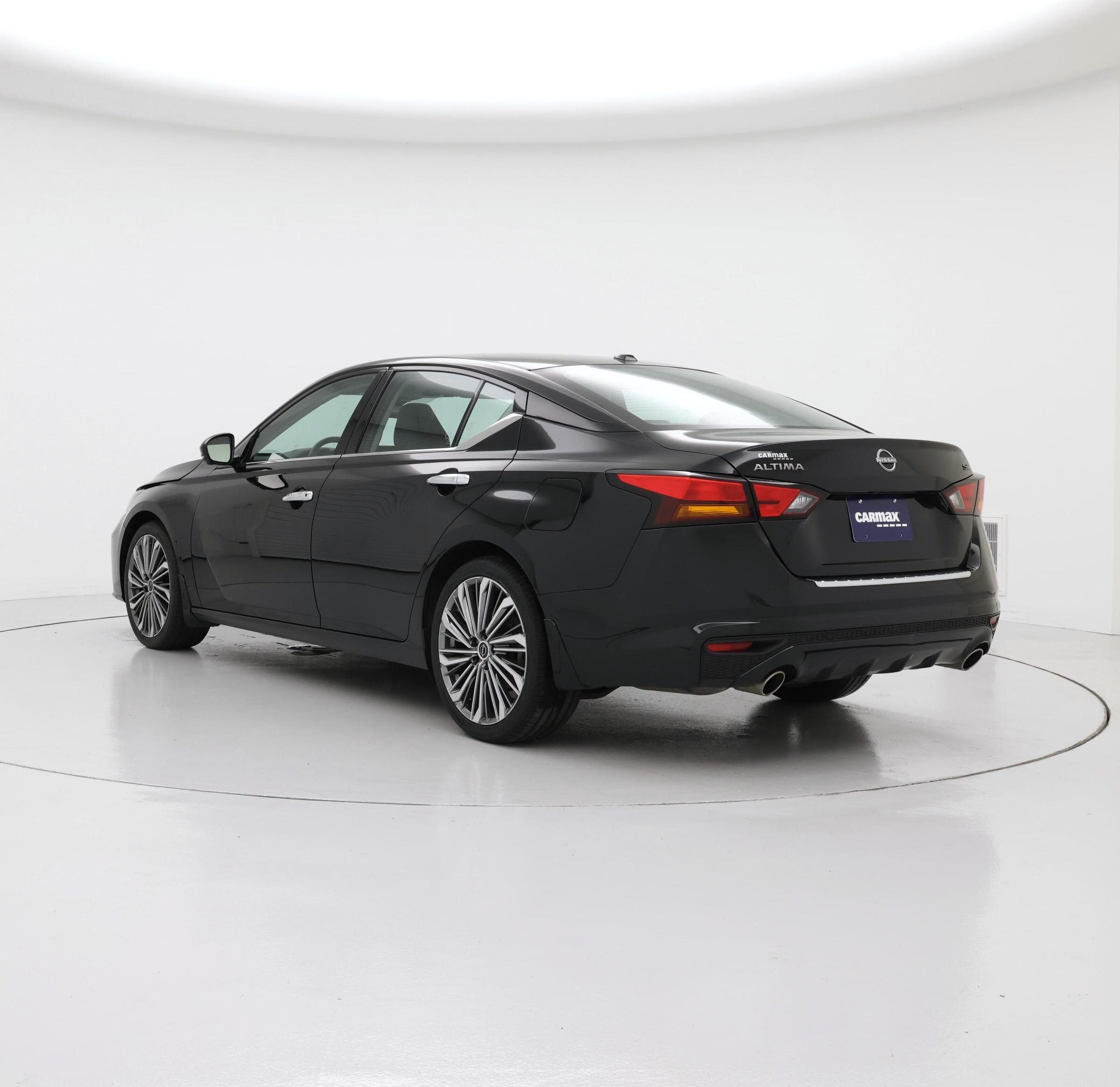 Thumbnail: 2023 Nissan Altima - 2