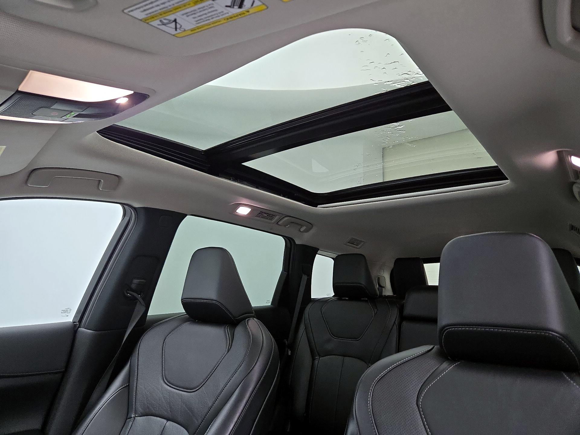 Thumbnail: 2024 INFINITI QX60 - 19