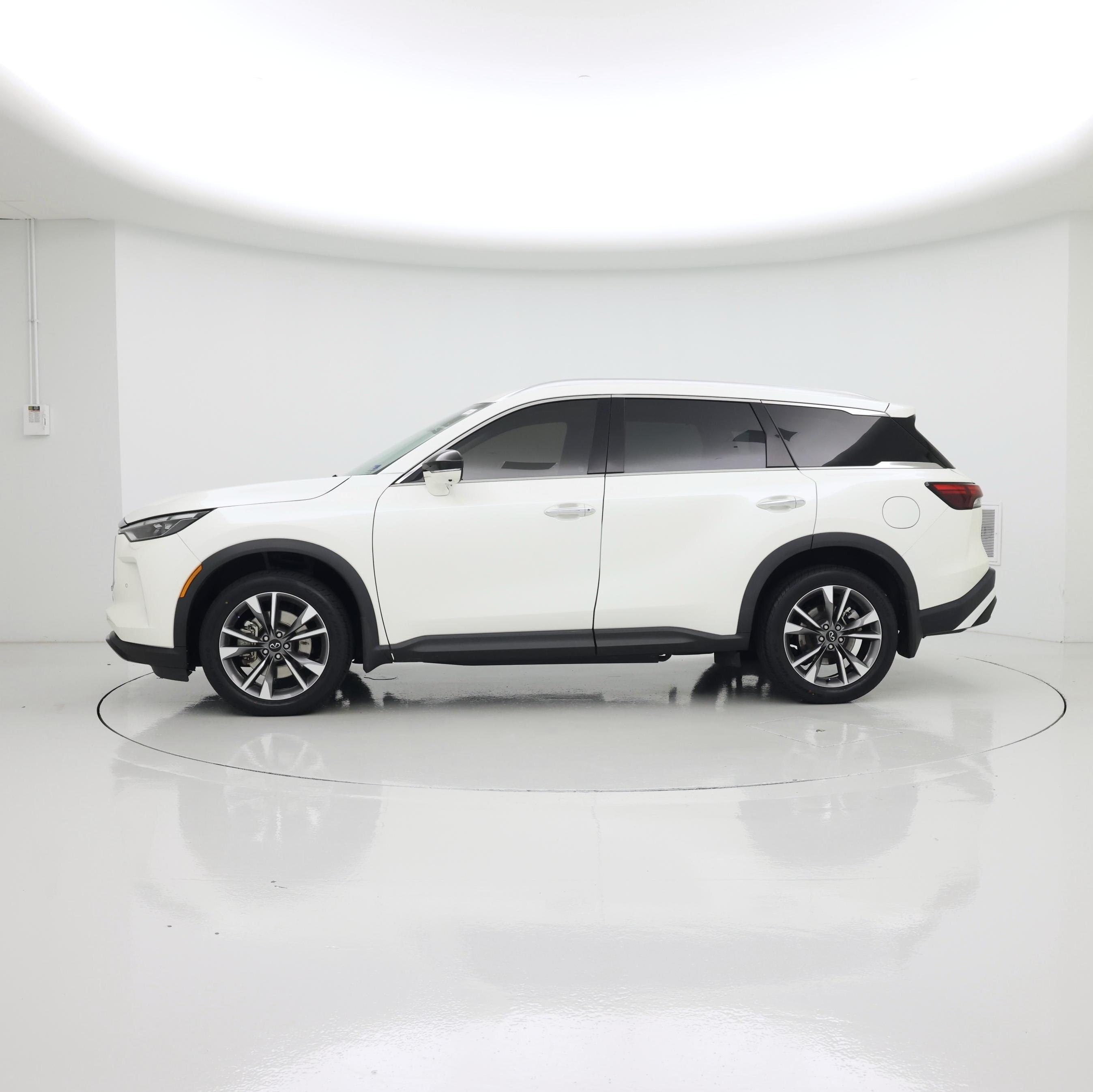 Thumbnail: 2024 INFINITI QX60 - 3