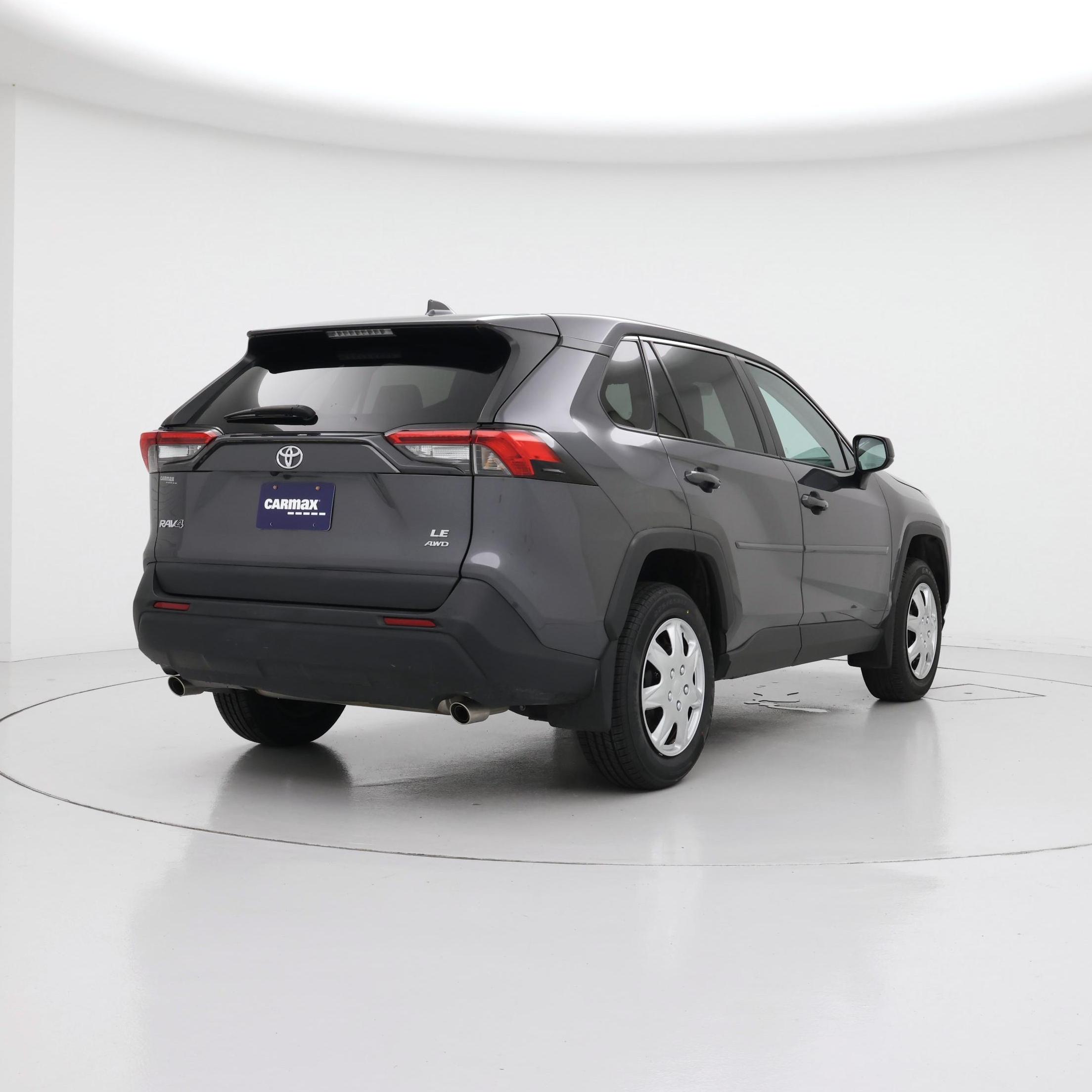 Thumbnail: 2022 Toyota RAV4 - 8