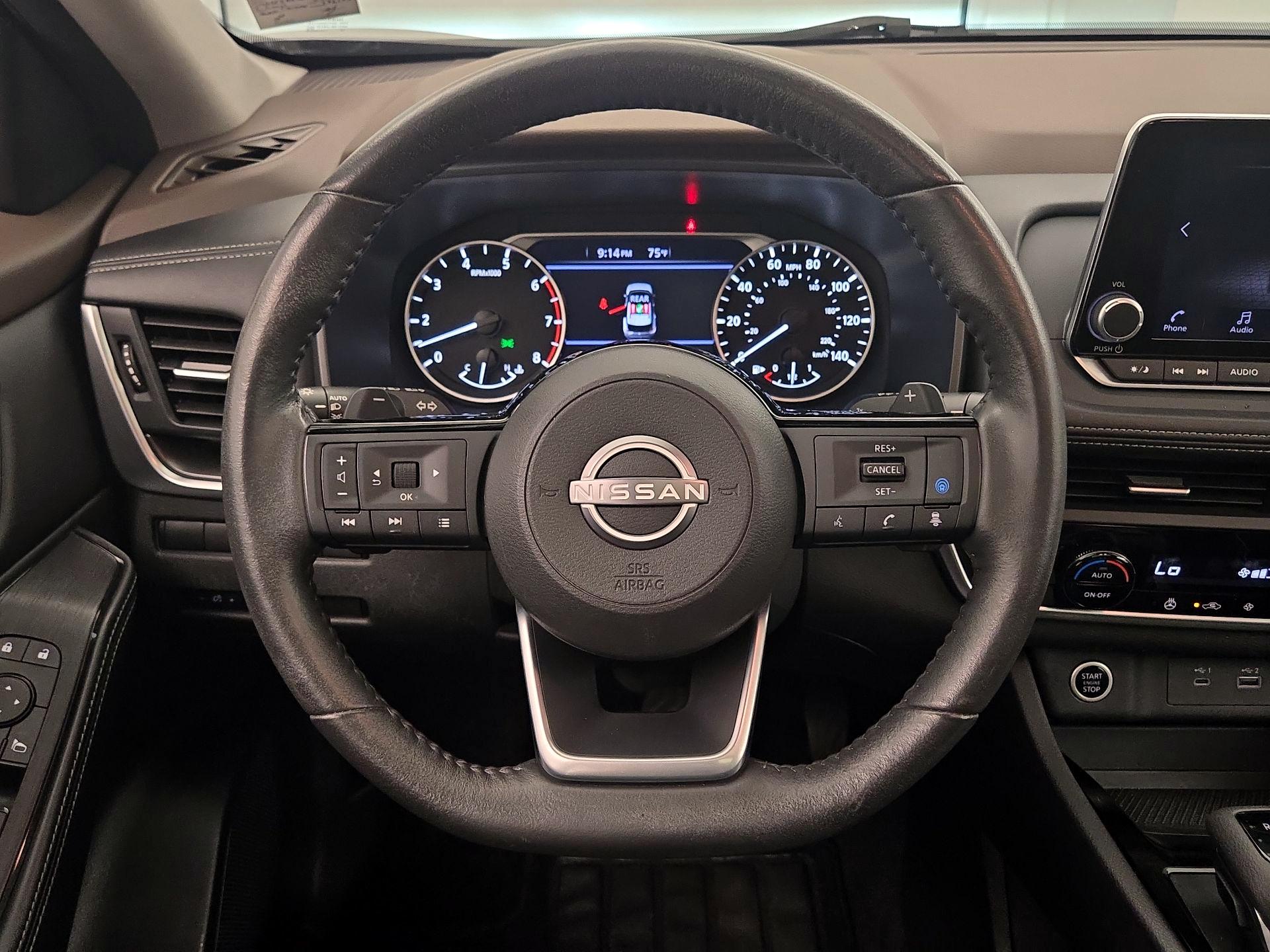 Thumbnail: 2023 Nissan Rogue - 10
