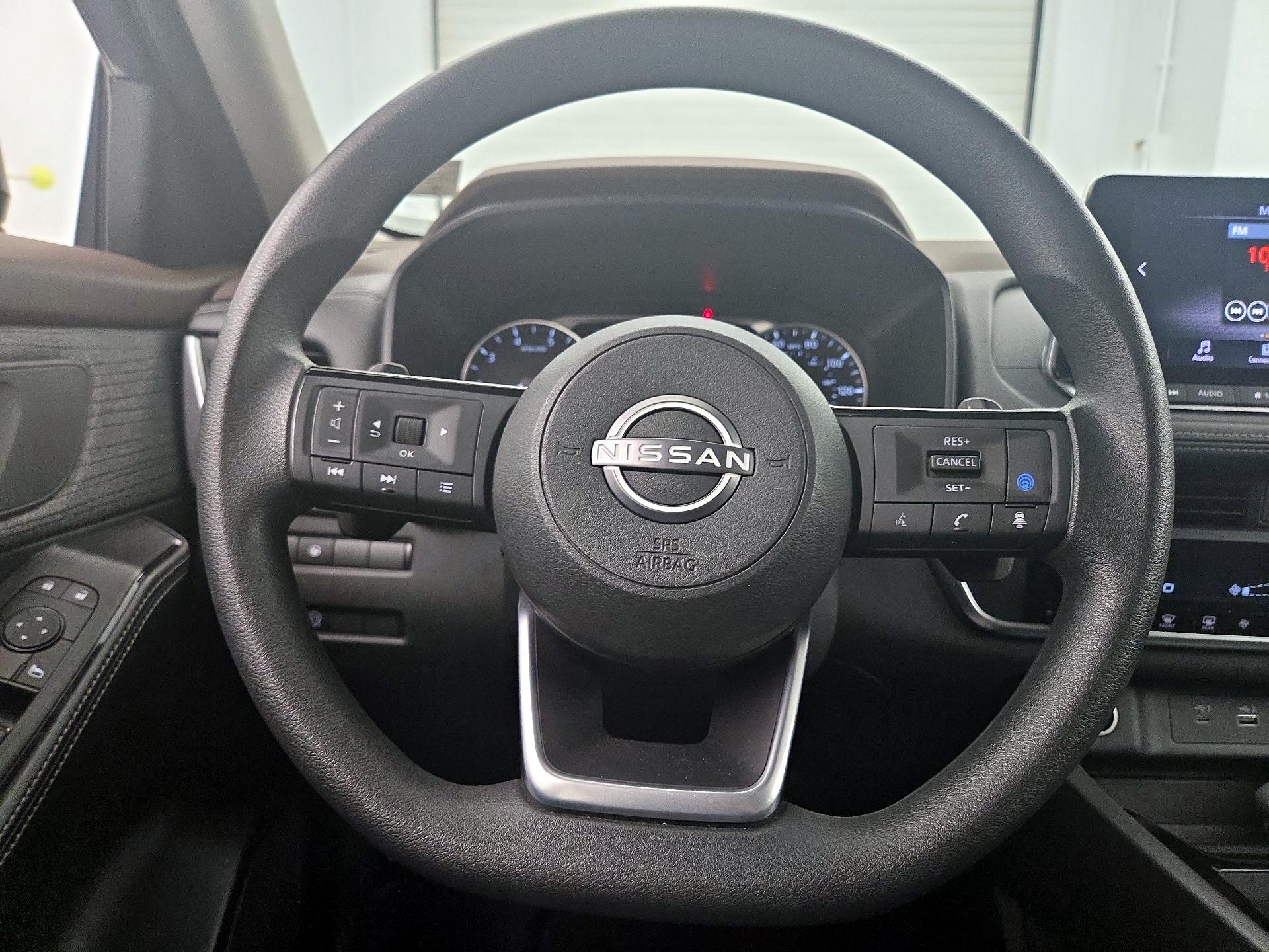 Thumbnail: 2023 Nissan Rogue - 10