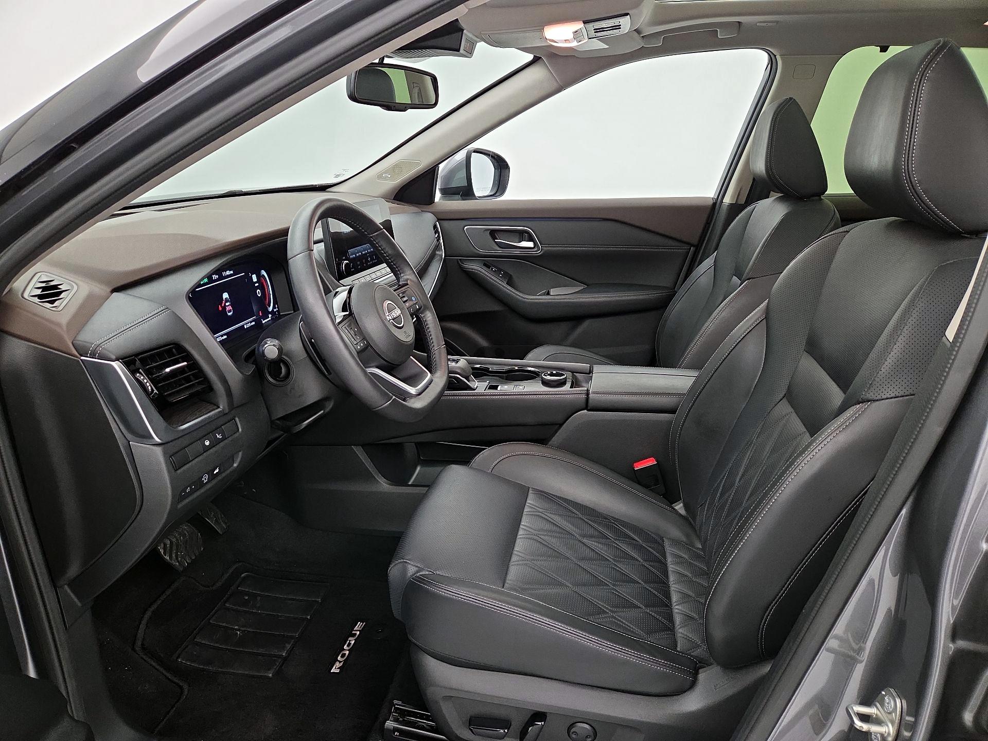Thumbnail: 2023 Nissan Rogue - 11