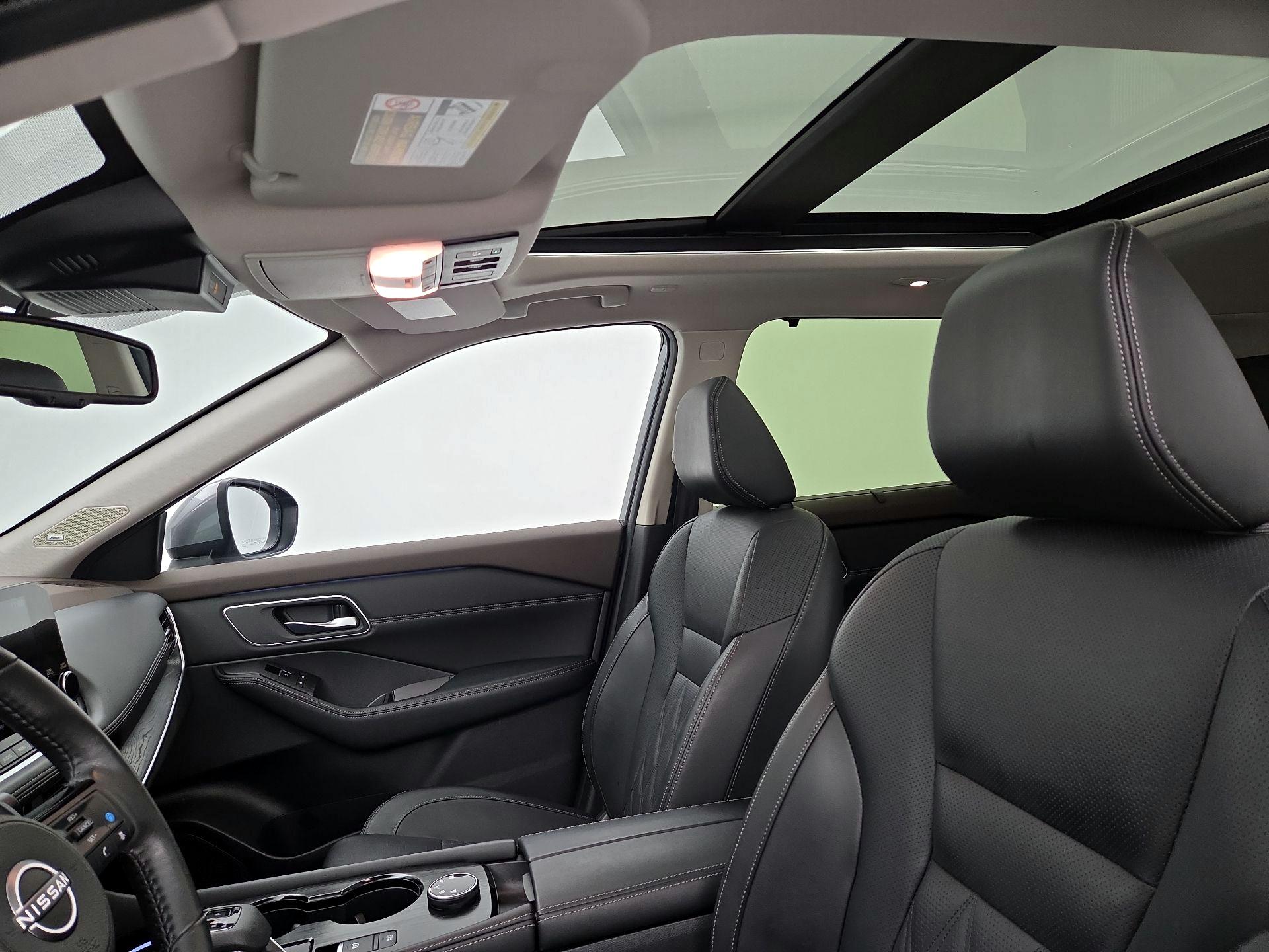 Thumbnail: 2023 Nissan Rogue - 20