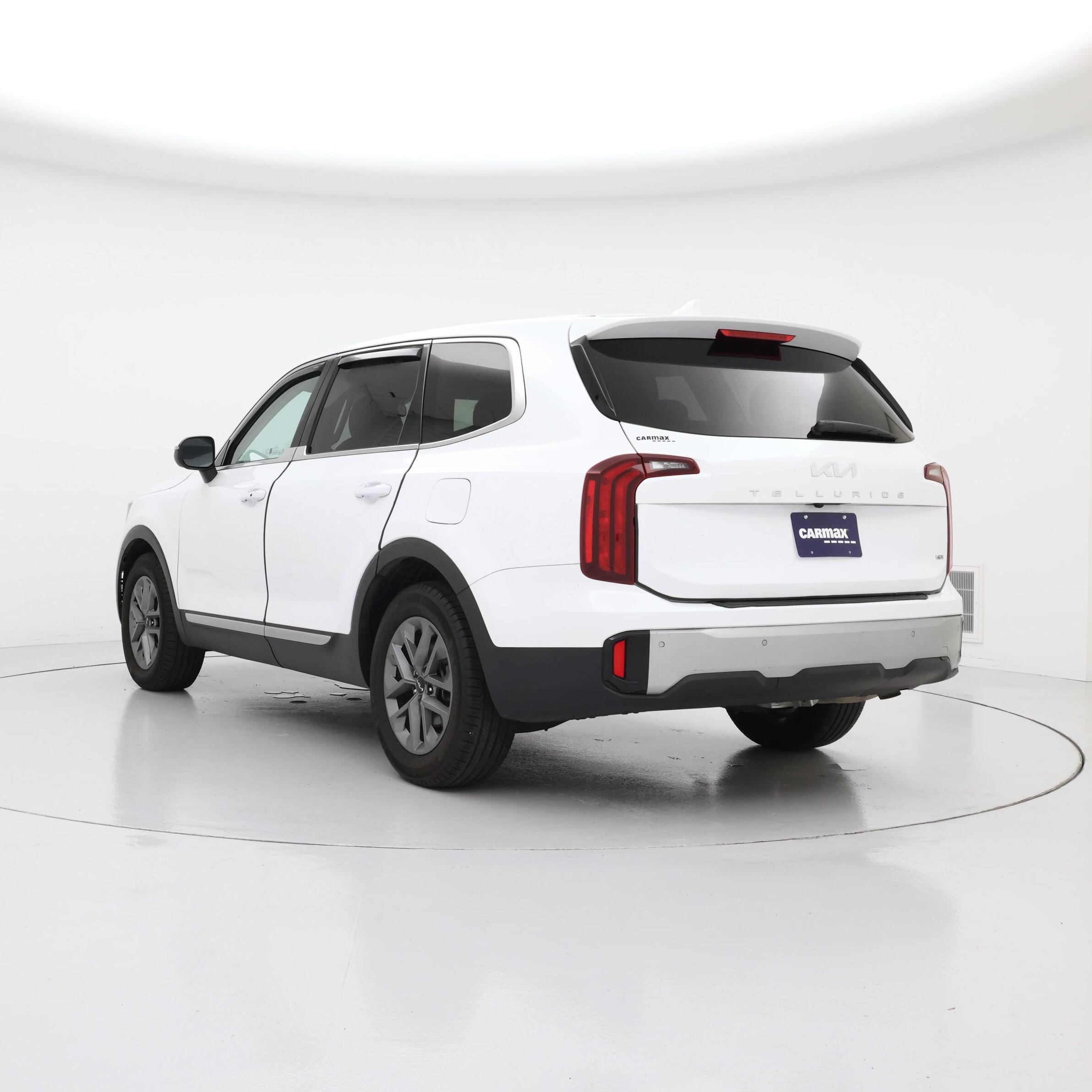 Thumbnail: 2023 Kia Telluride - 2