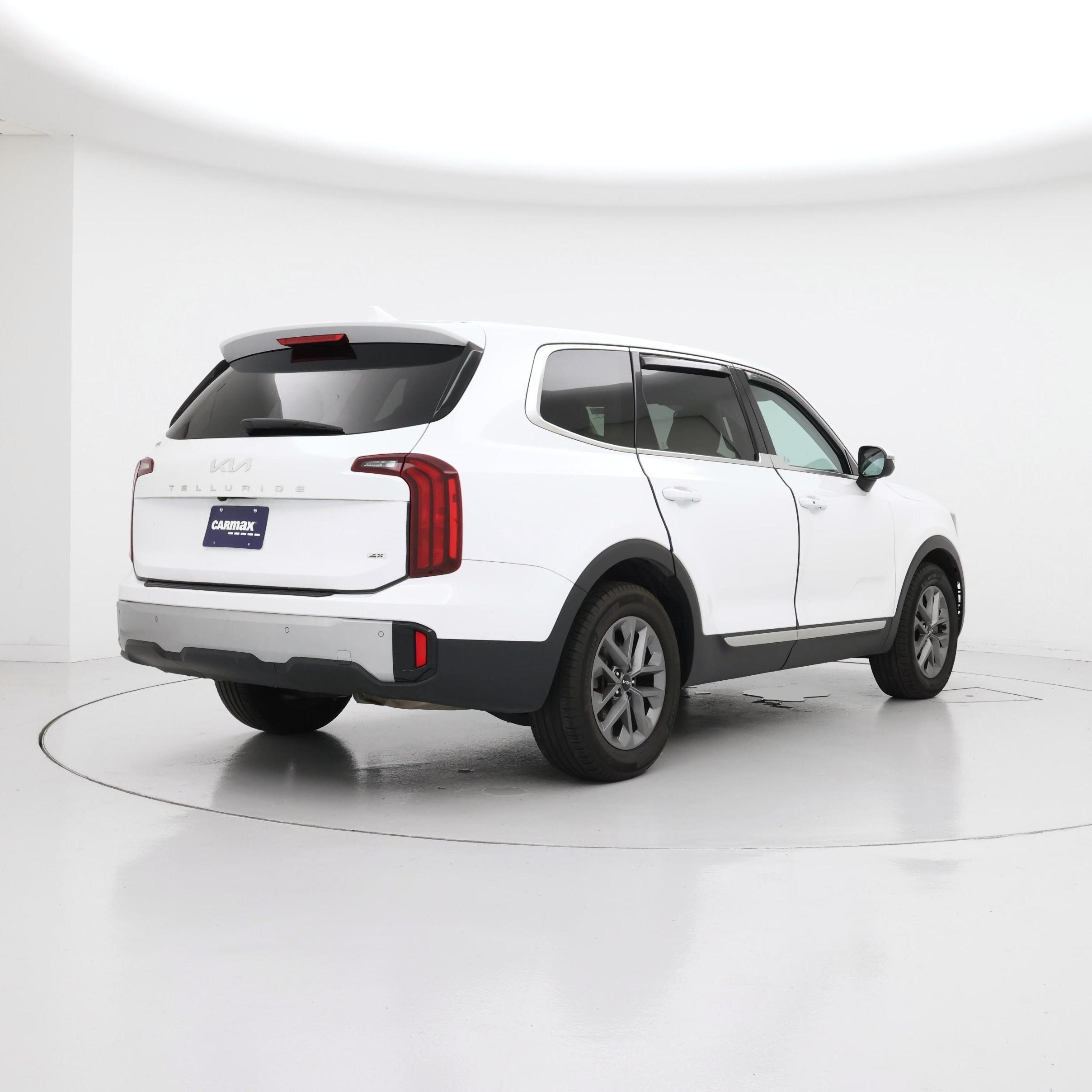 Thumbnail: 2023 Kia Telluride - 8
