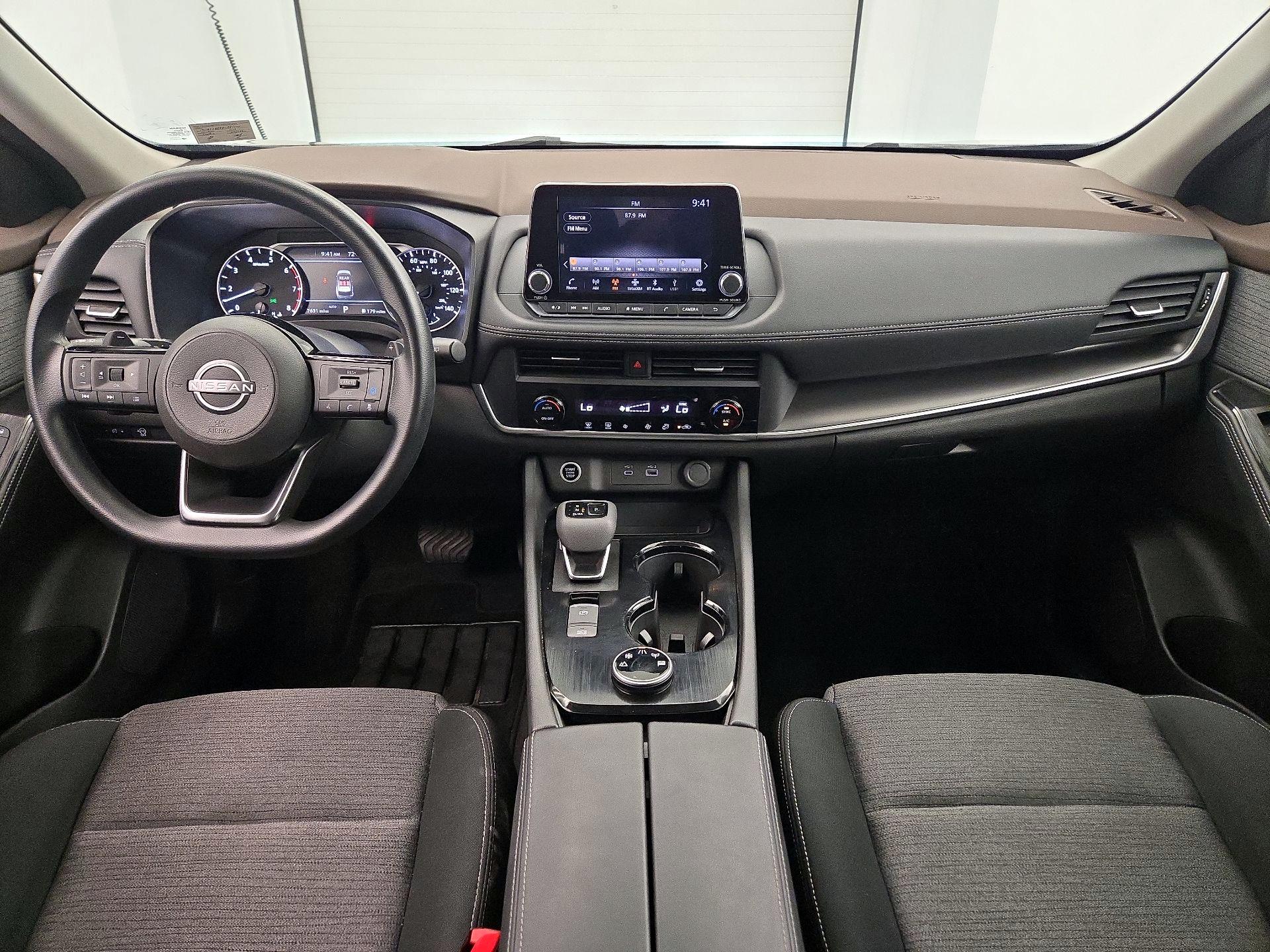 Thumbnail: 2023 Nissan Rogue - 9