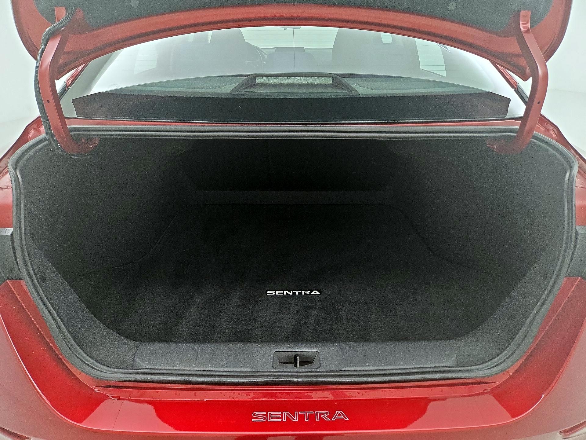 Thumbnail: 2023 Nissan Sentra - 20