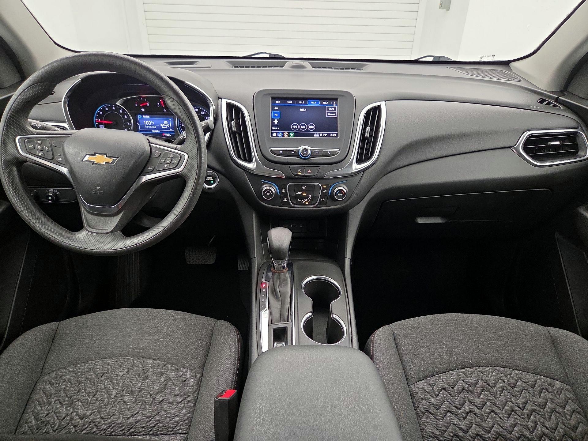 Thumbnail: 2022 Chevrolet Equinox - 9