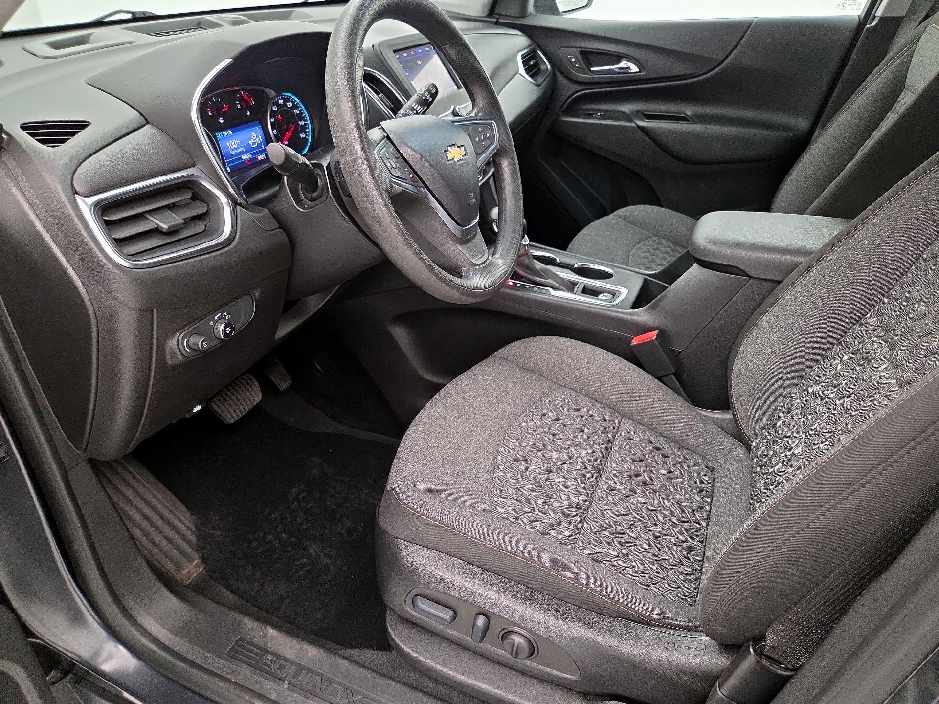 Thumbnail: 2022 Chevrolet Equinox - 11