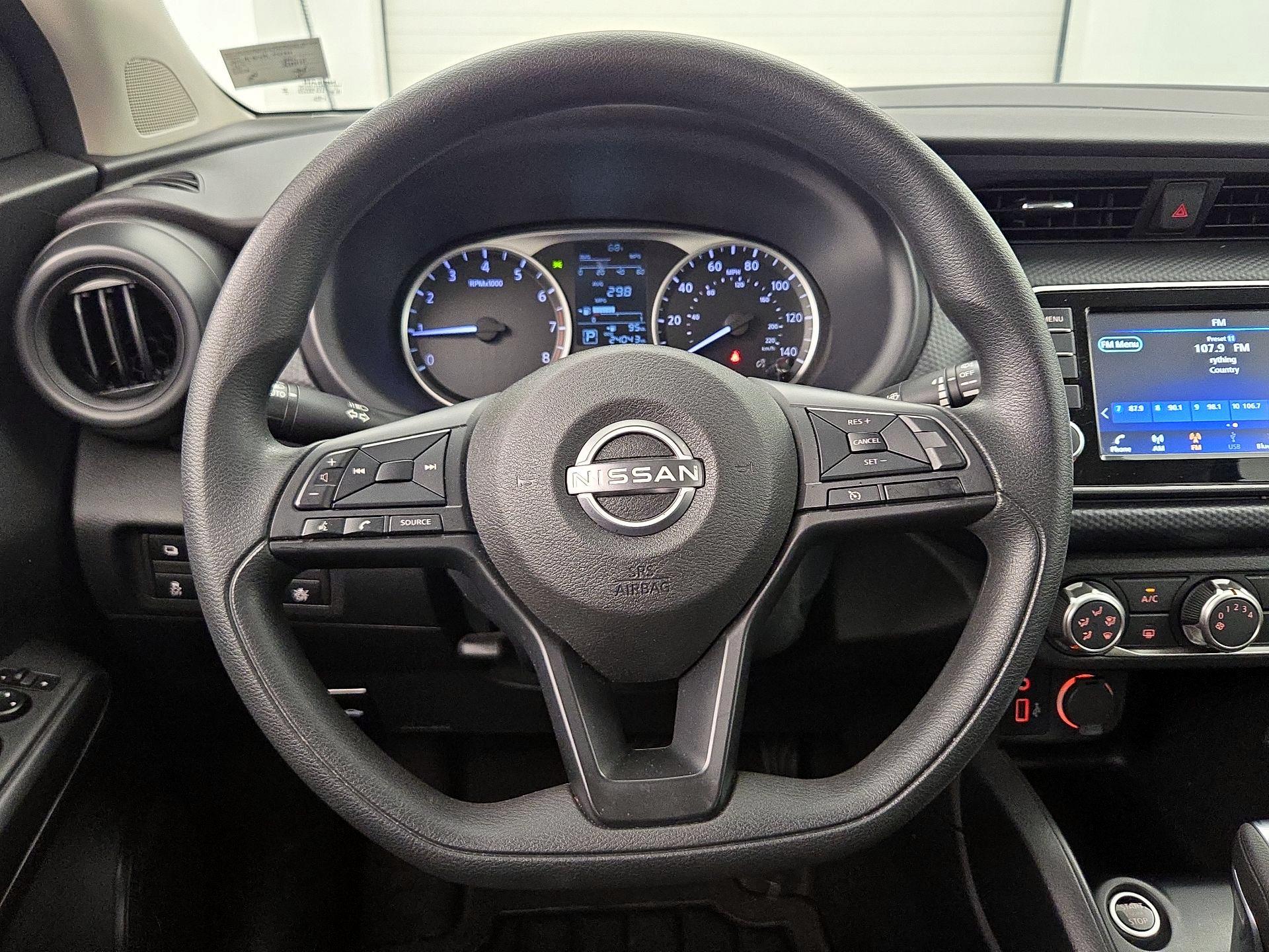 Thumbnail: 2023 Nissan Kicks - 10