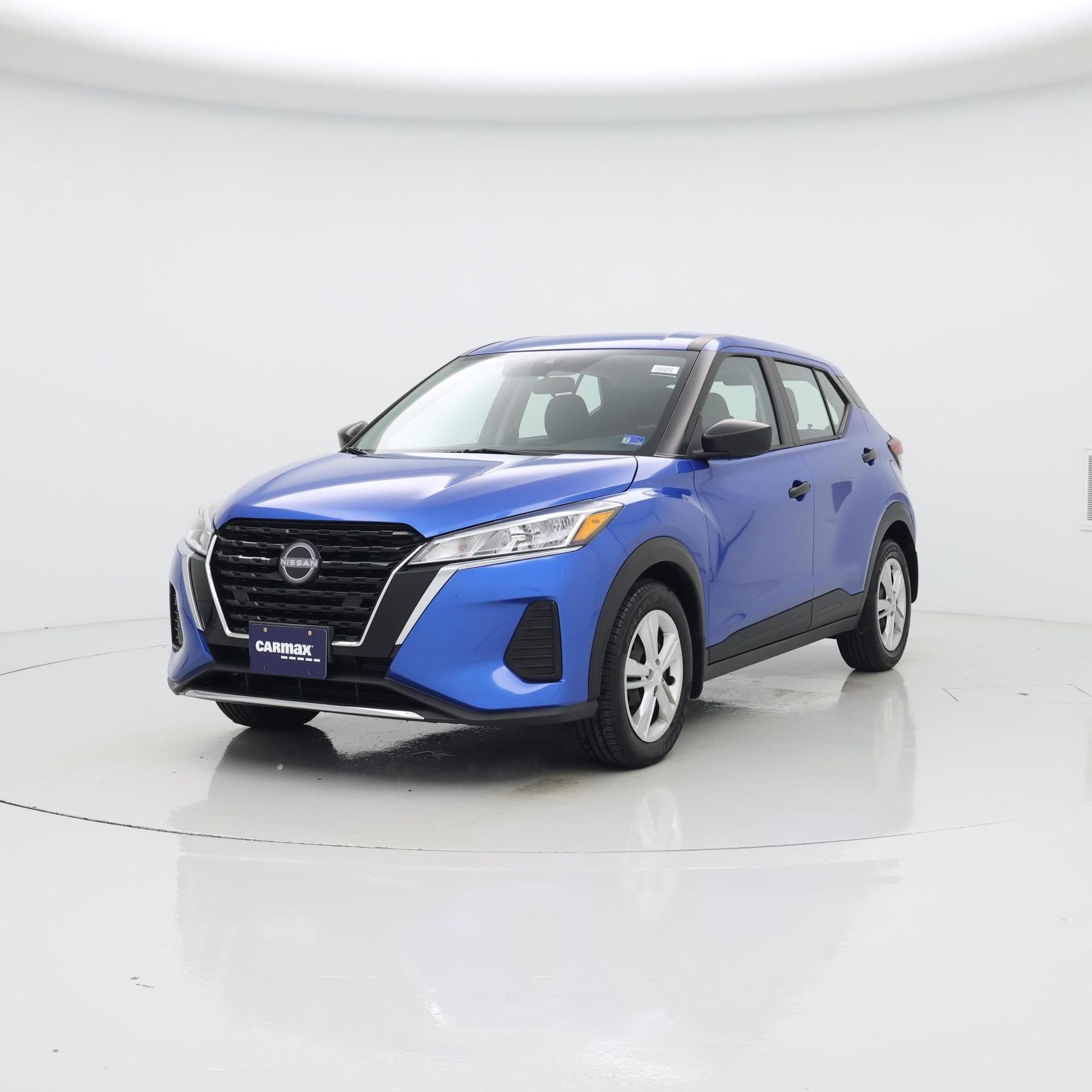 Thumbnail: 2023 Nissan Kicks - 4