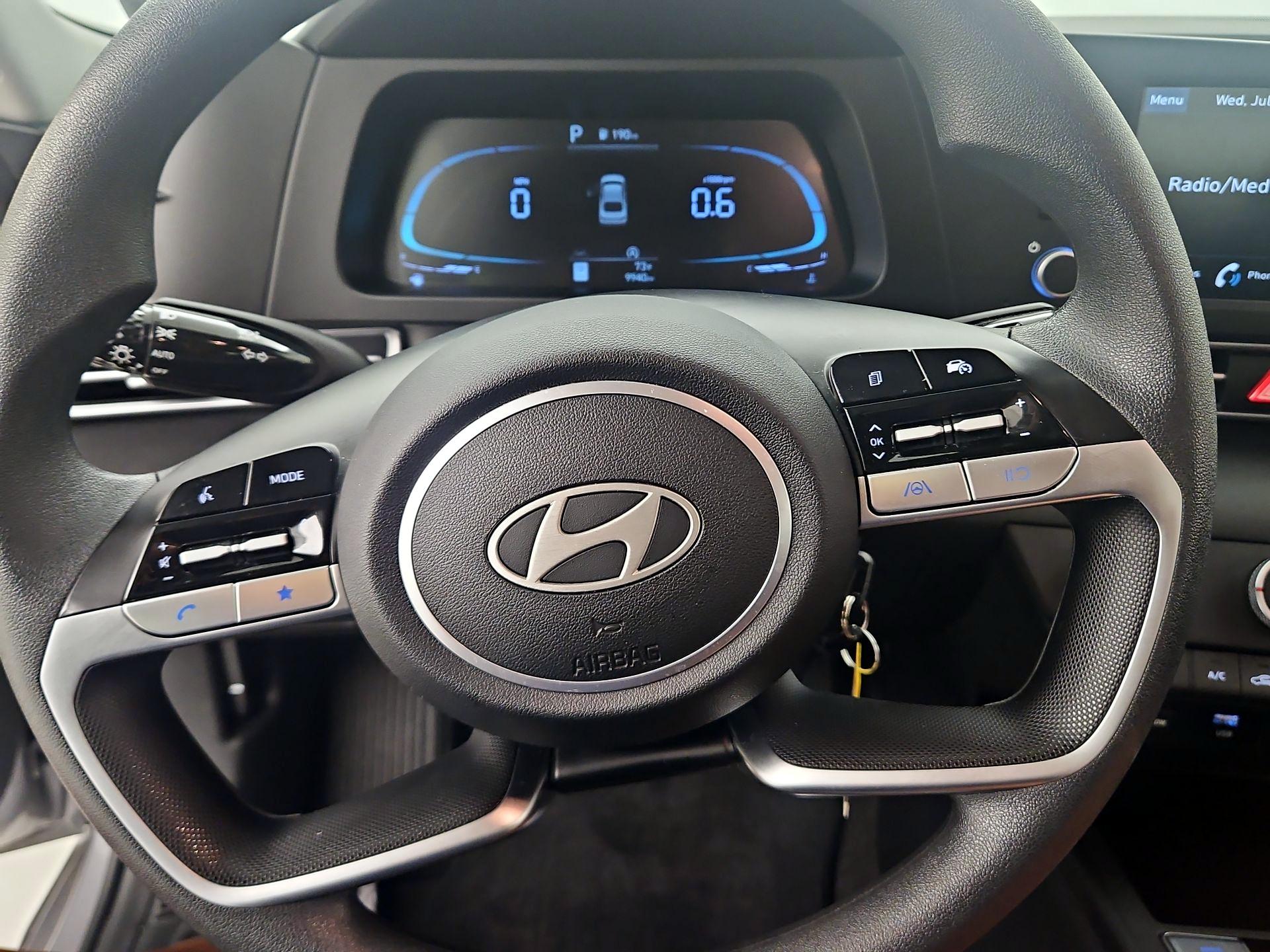 Thumbnail: 2025 Hyundai Elantra - 10