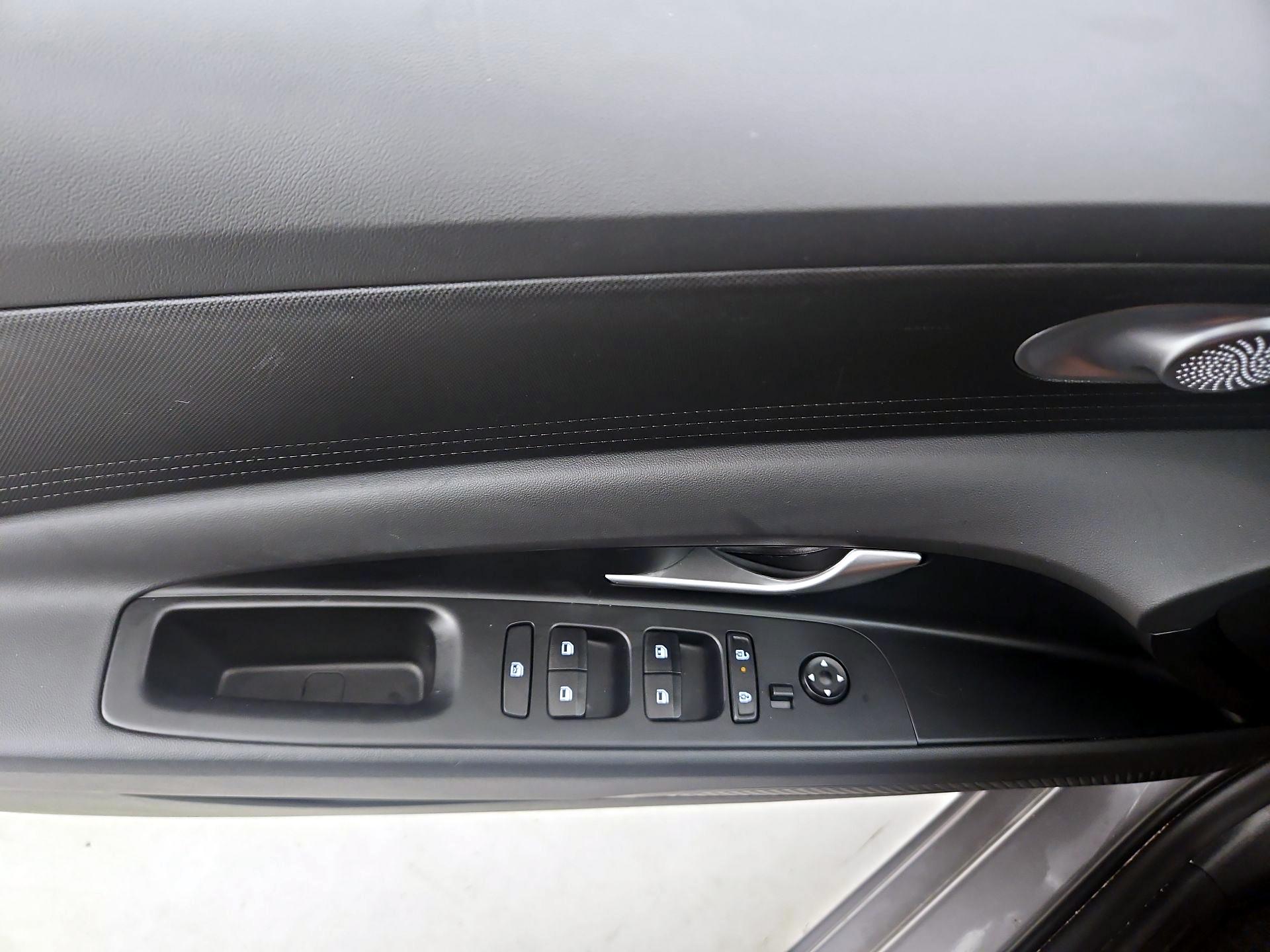 Thumbnail: 2025 Hyundai Elantra - 12