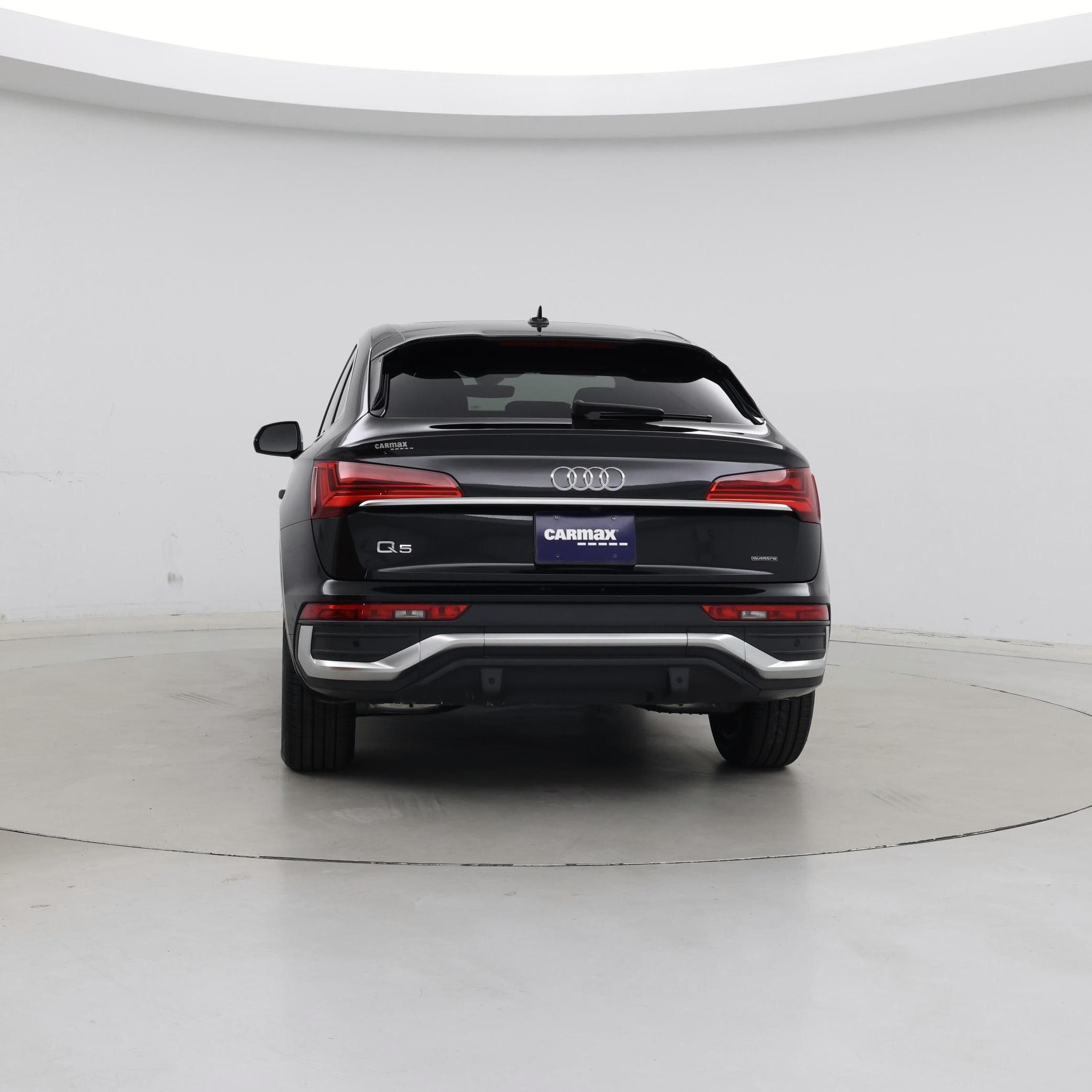 Thumbnail: 2023 Audi Q5 - 6