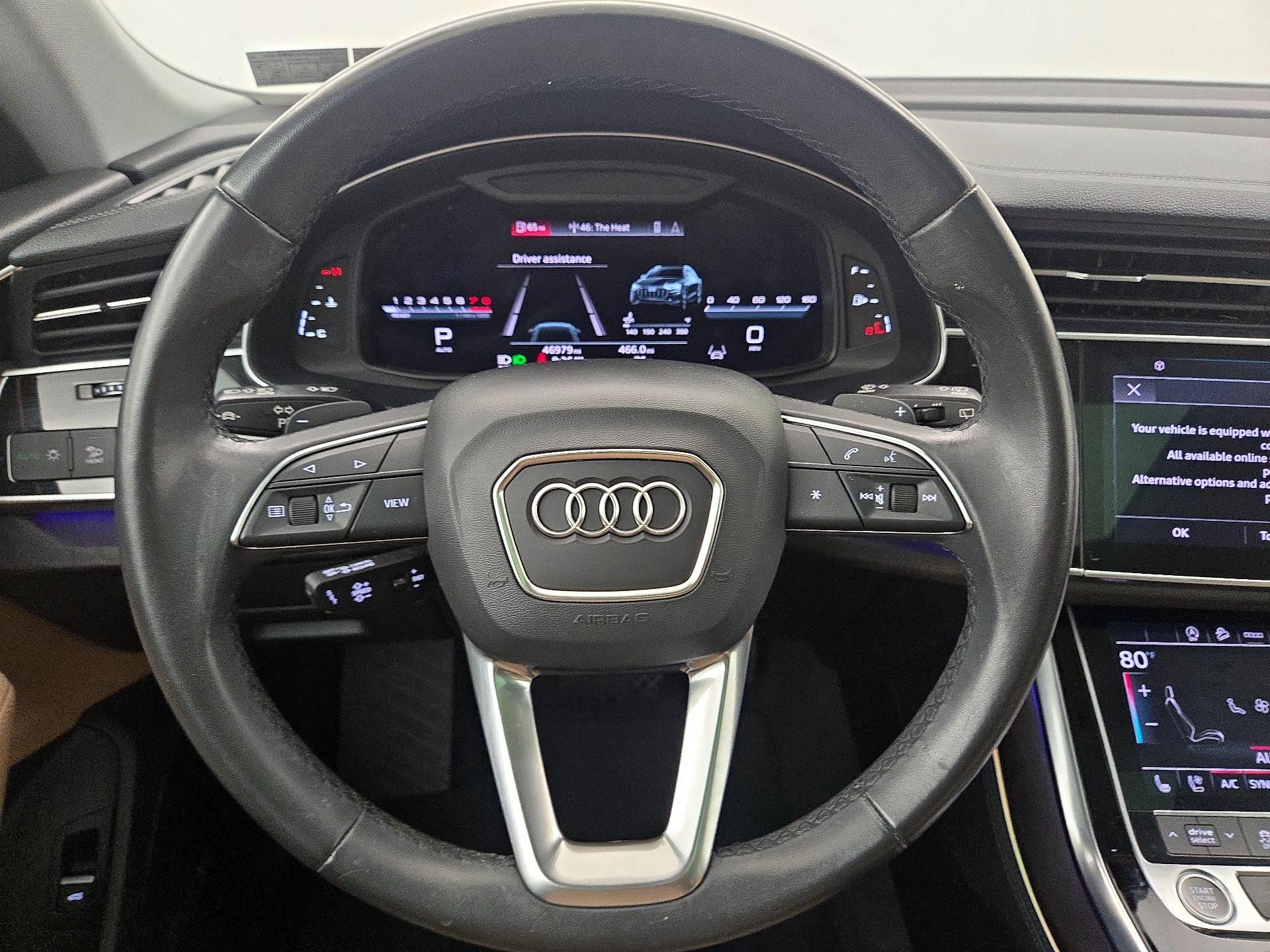 Thumbnail: 2023 Audi Q8 - 10