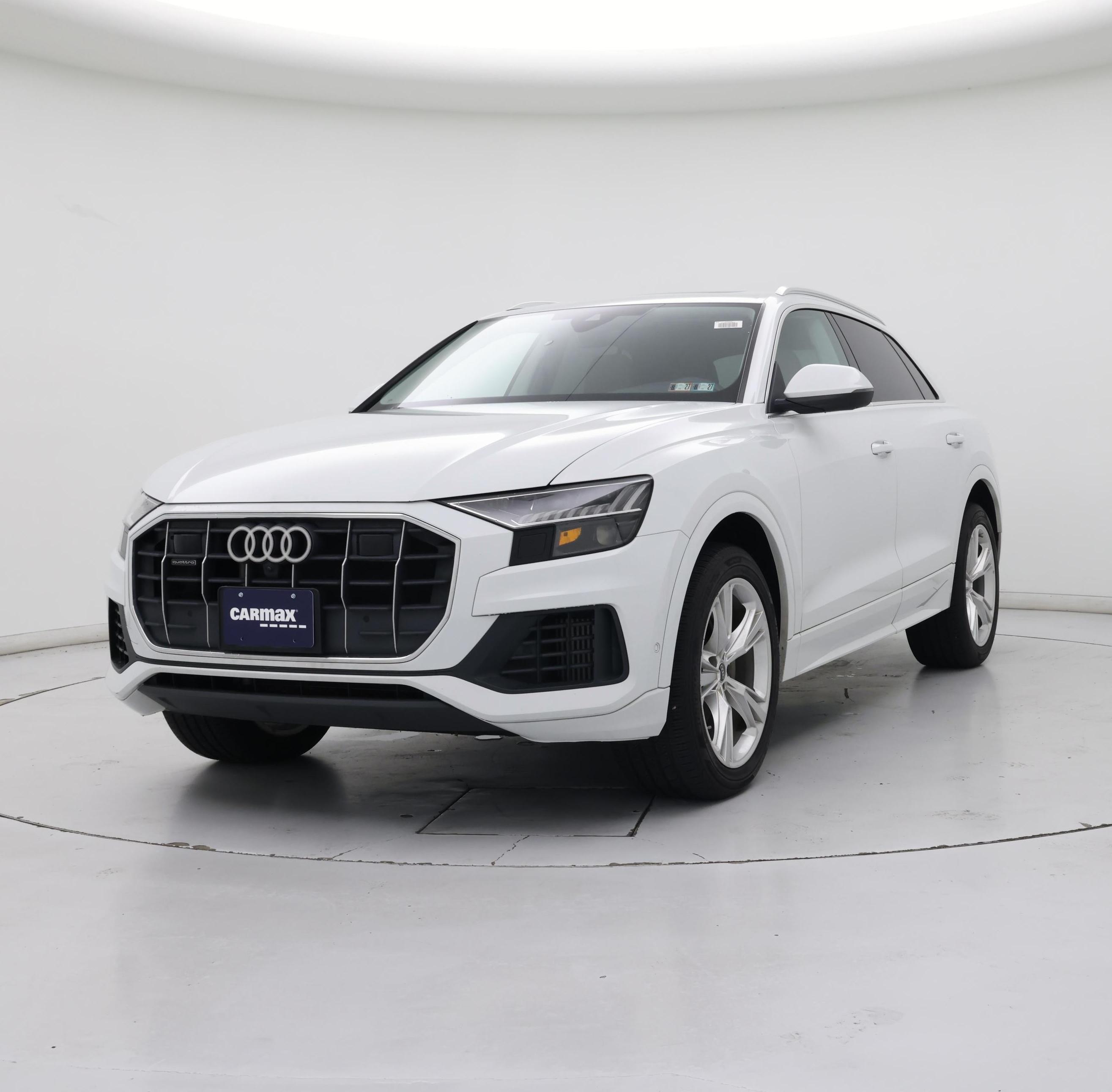 Thumbnail: 2023 Audi Q8 - 4