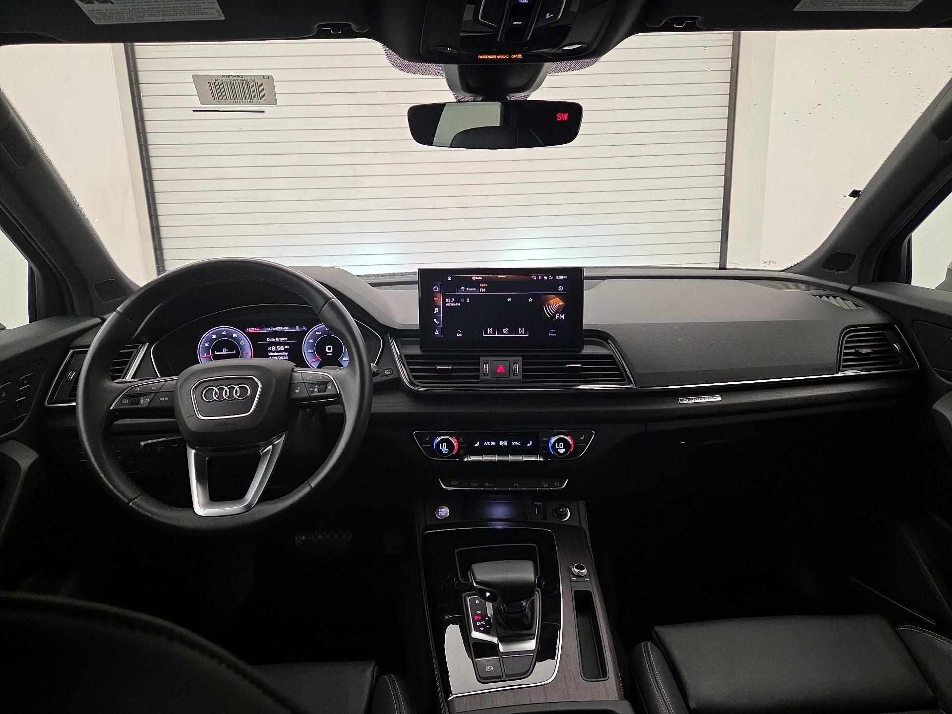 Thumbnail: 2023 Audi Q5 - 9