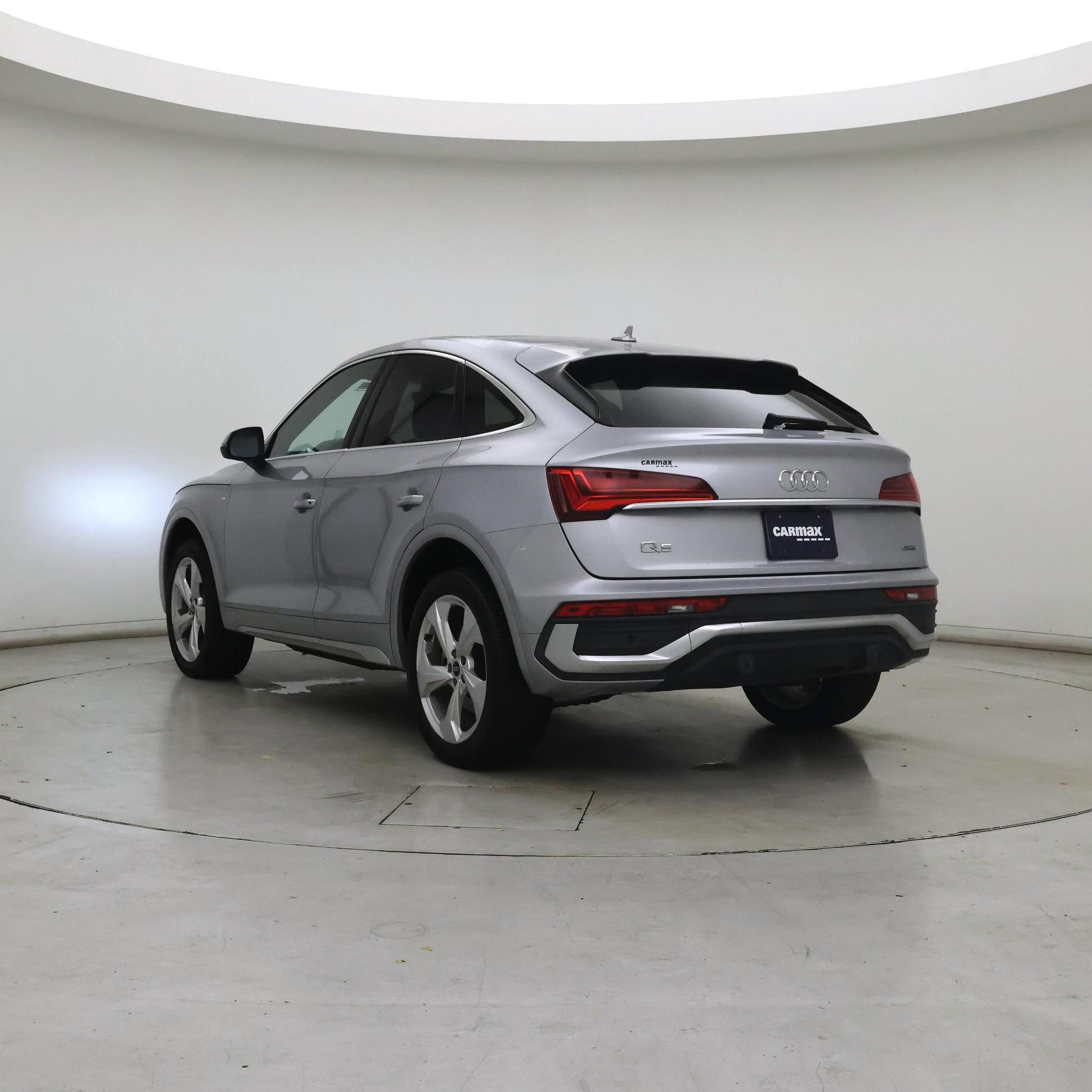 Thumbnail: 2023 Audi Q5 - 2
