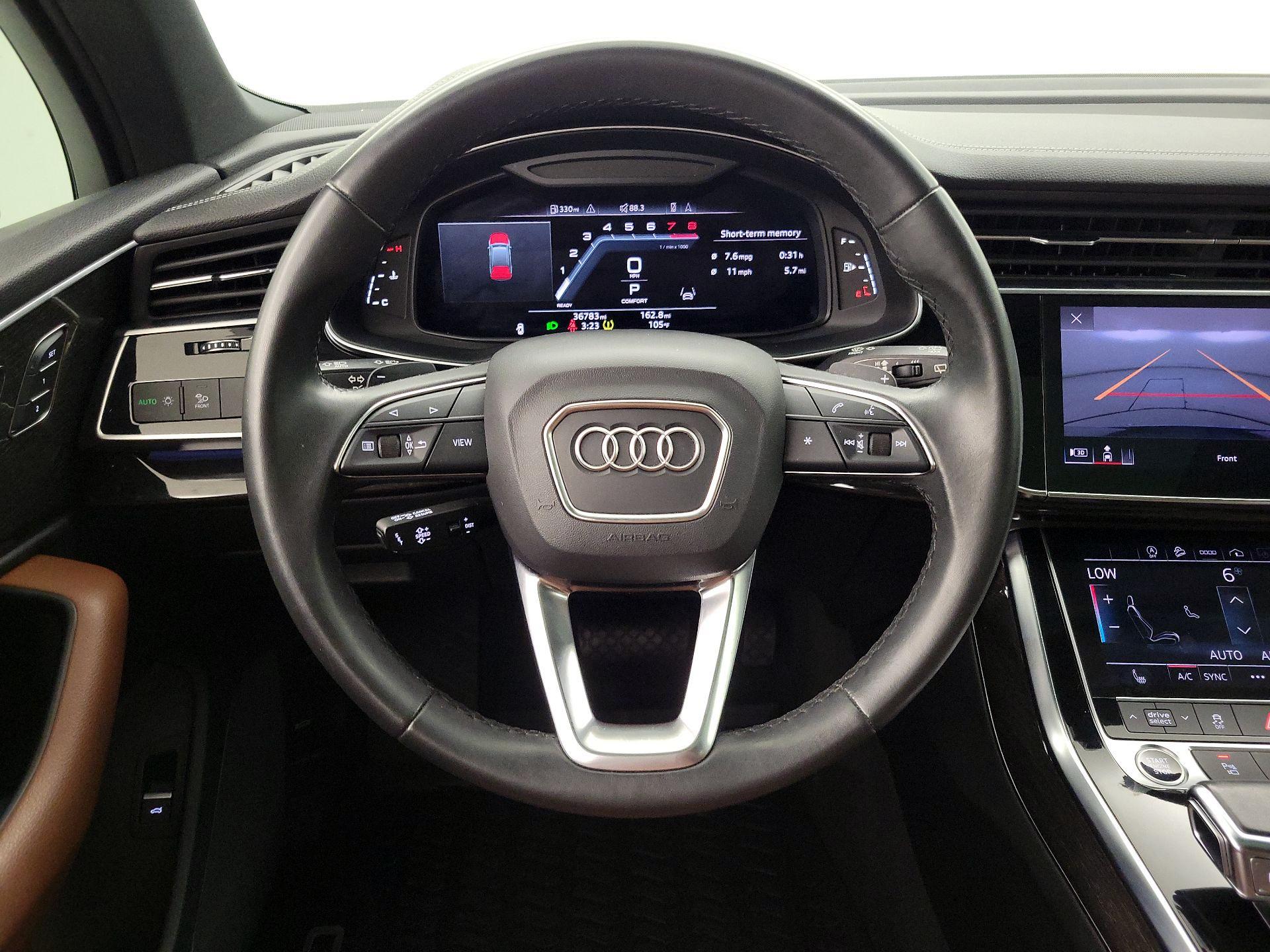 Thumbnail: 2023 Audi Q7 - 10