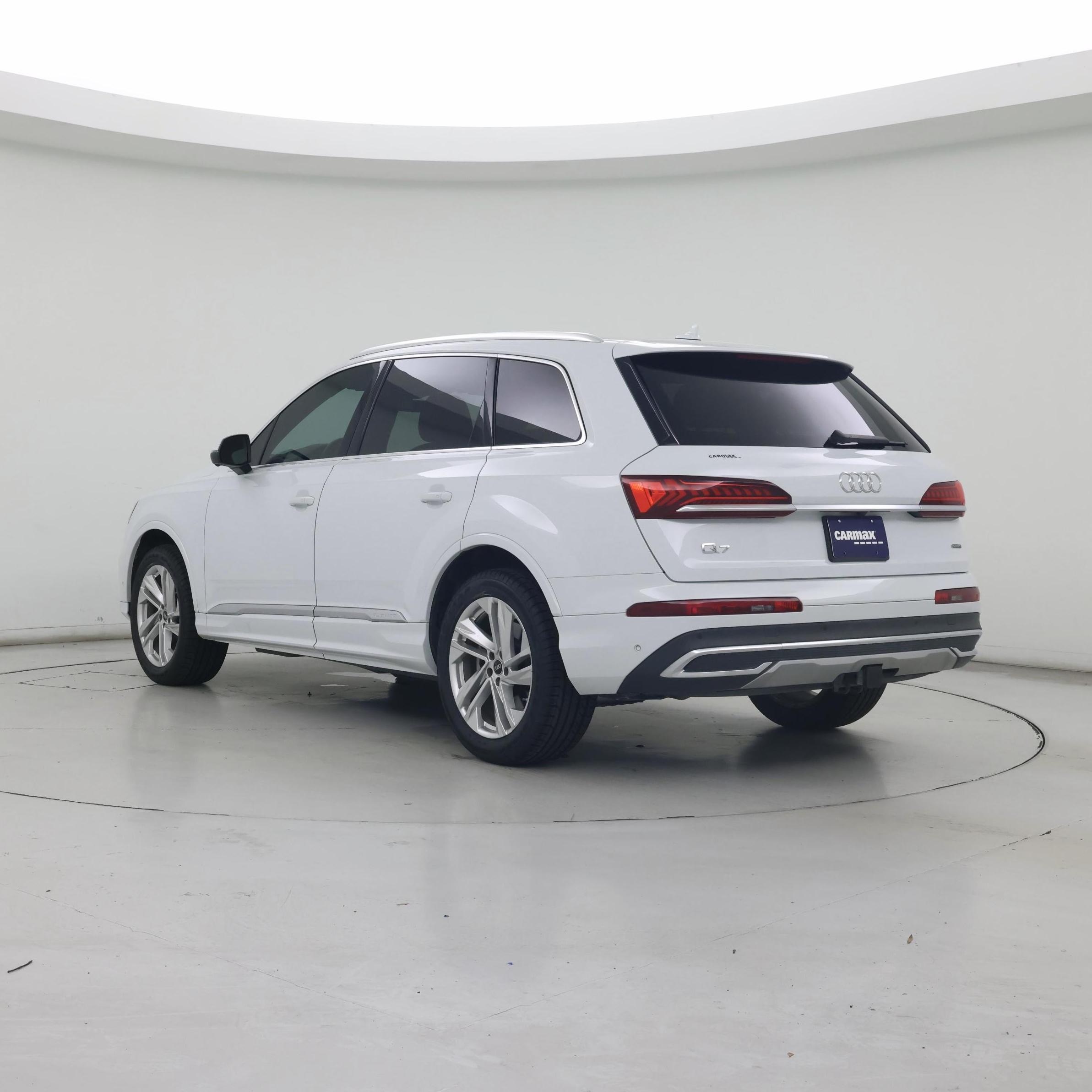 Thumbnail: 2023 Audi Q7 - 2