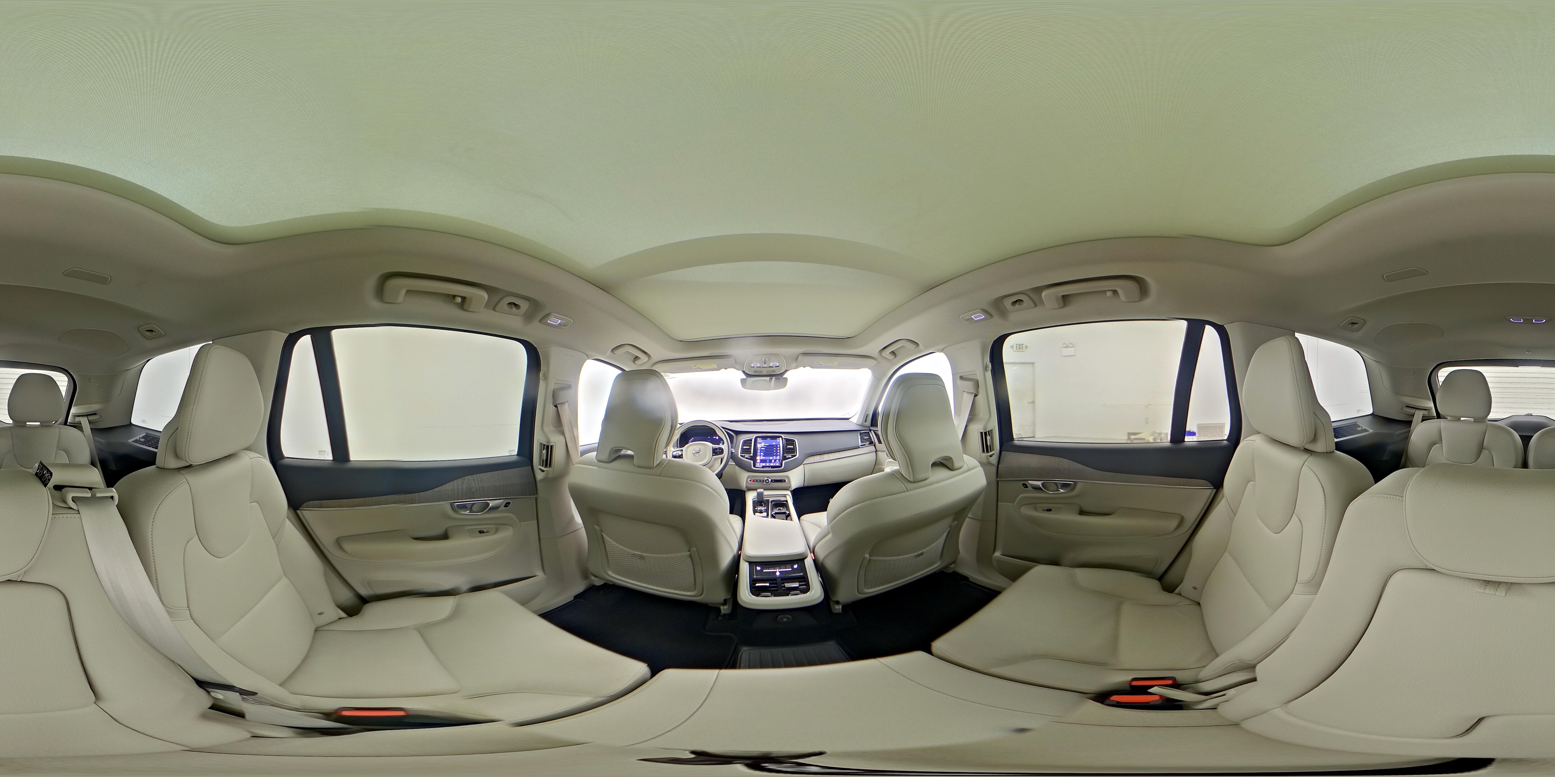 2023 Volvo XC90 Plus - Photo 27