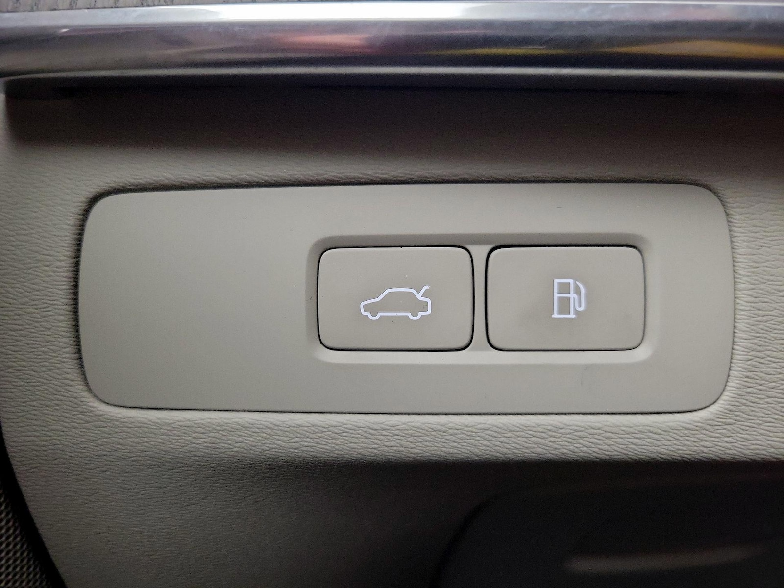2023 Volvo XC90 Plus - Photo 14