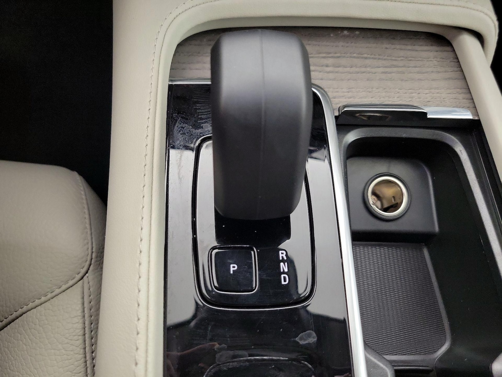 2023 Volvo XC90 Plus - Photo 18