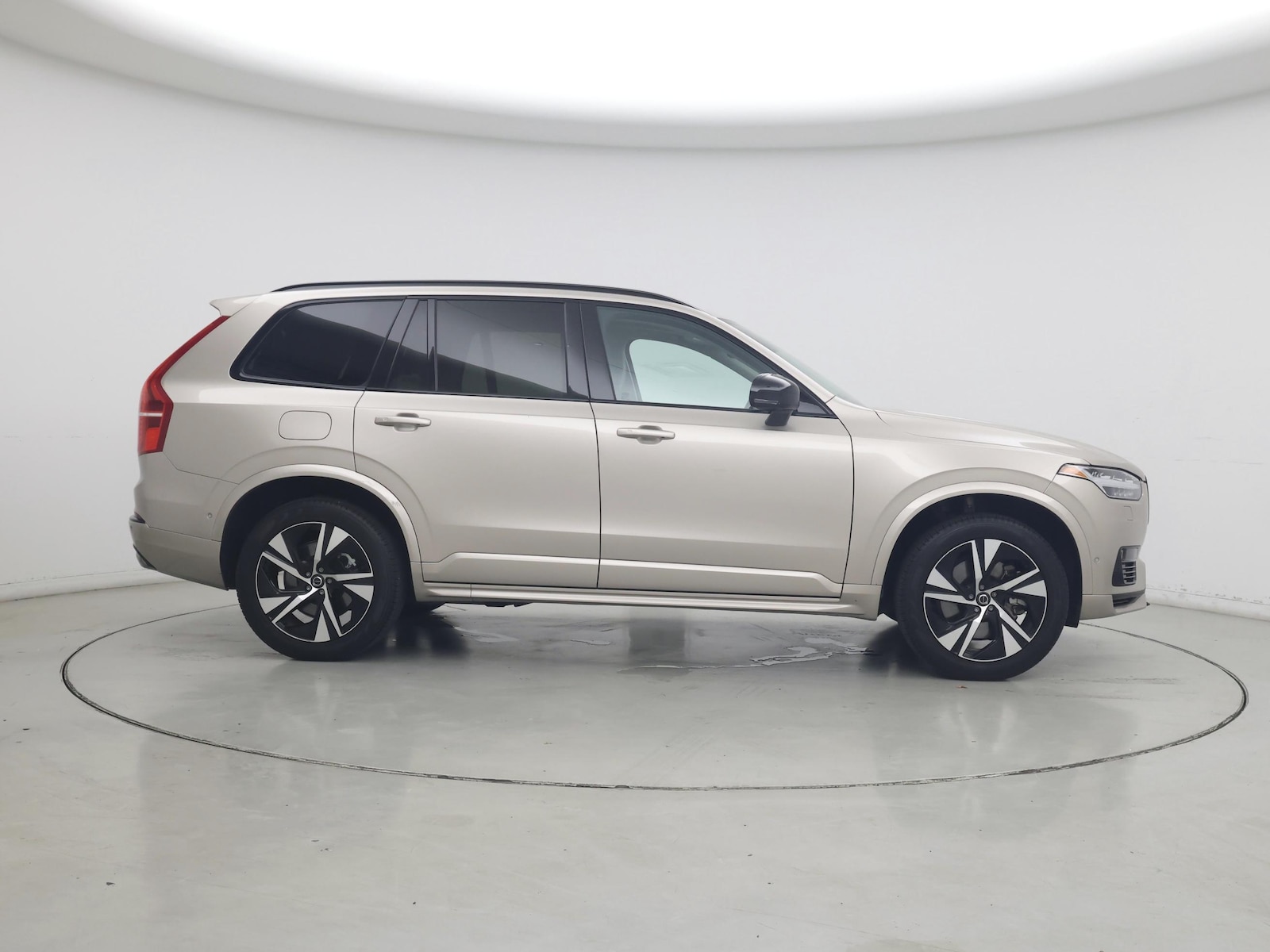 2023 Volvo XC90 Plus - Photo 8