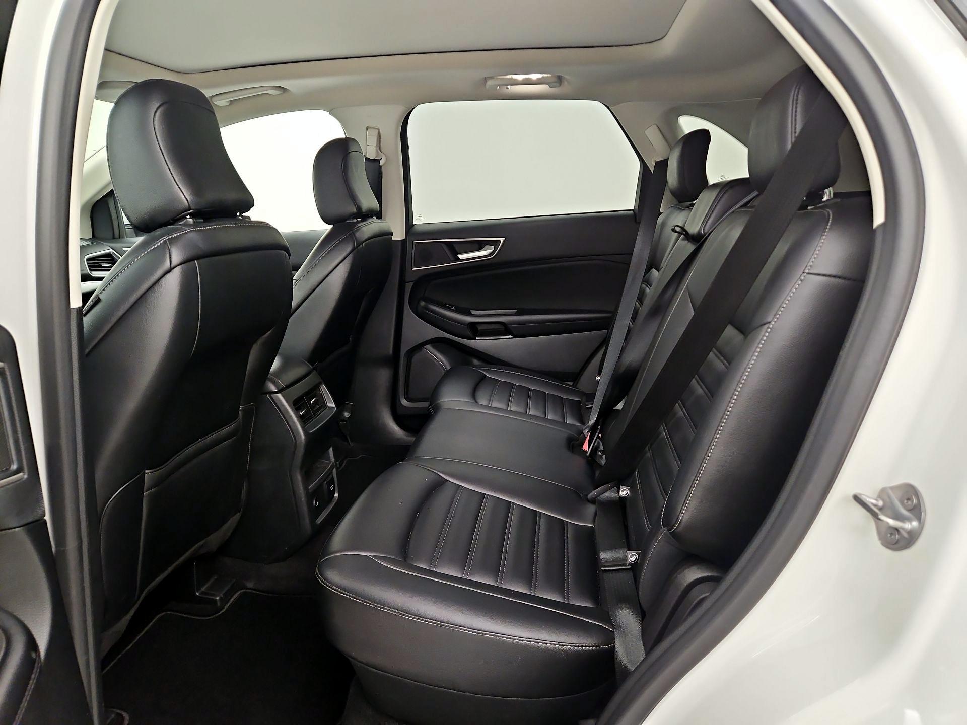 Thumbnail: 2022 Ford Edge - 20