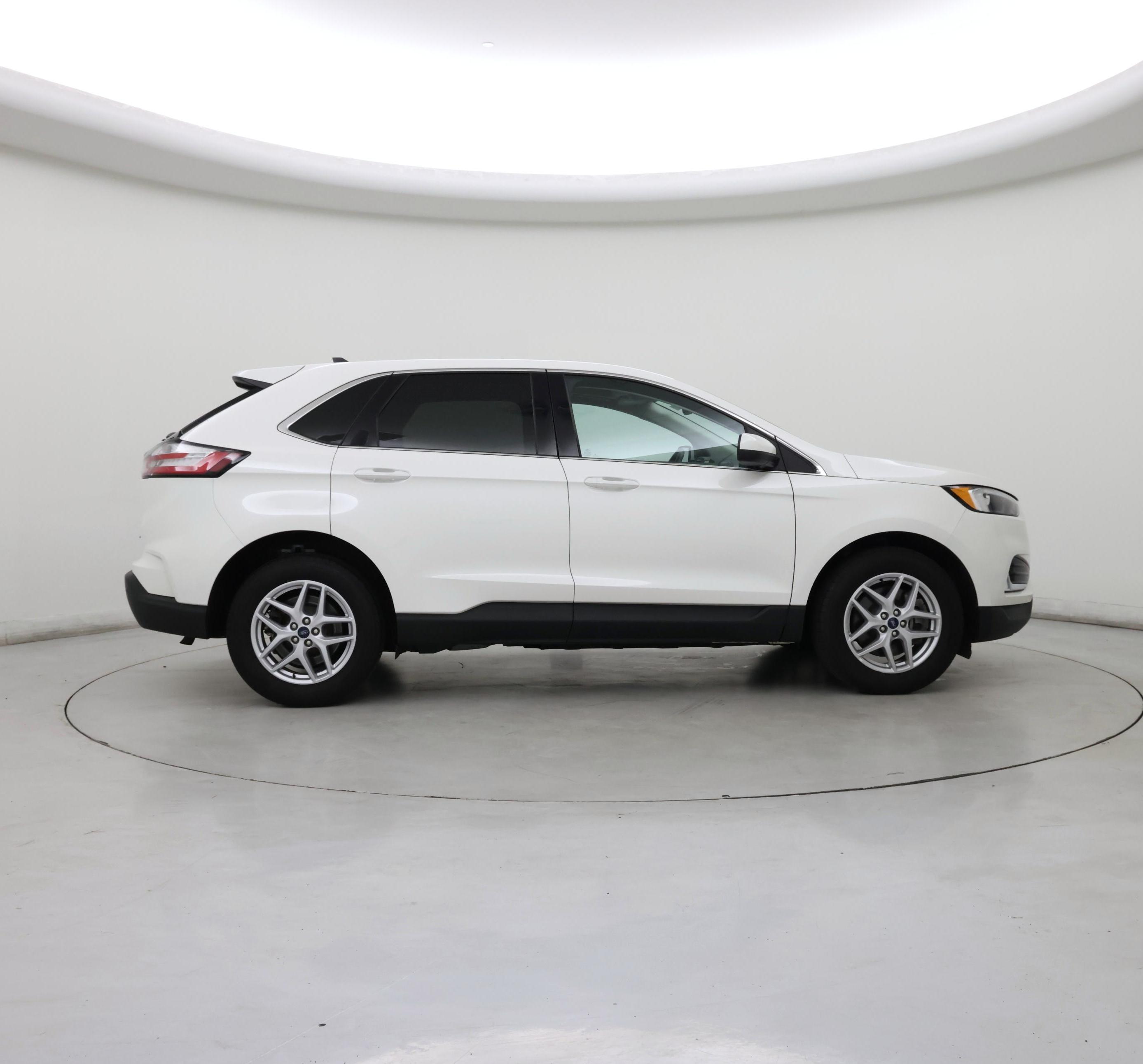 Thumbnail: 2022 Ford Edge - 7