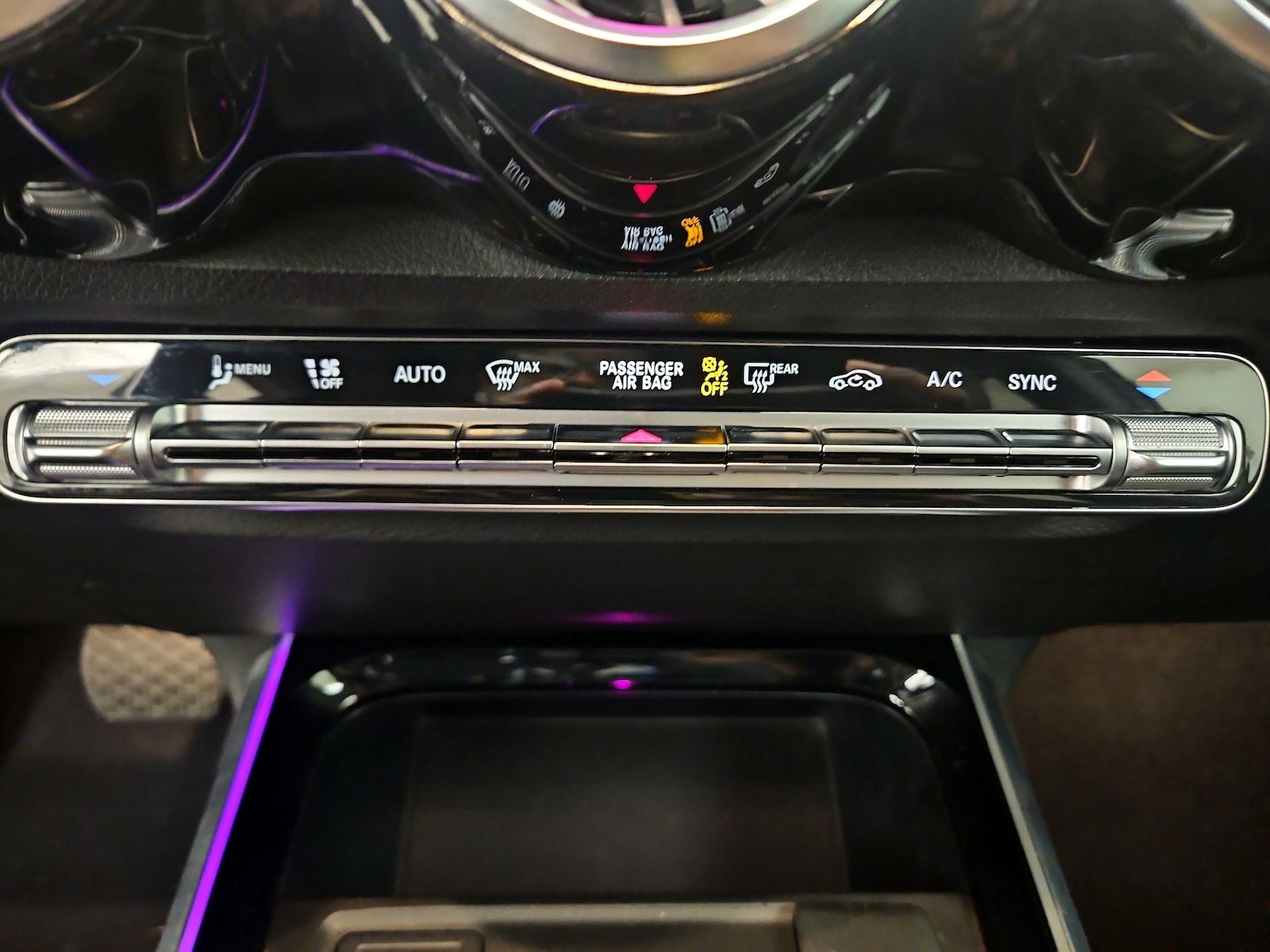 2022 Mercedes-Benz GLB Base - Photo 17