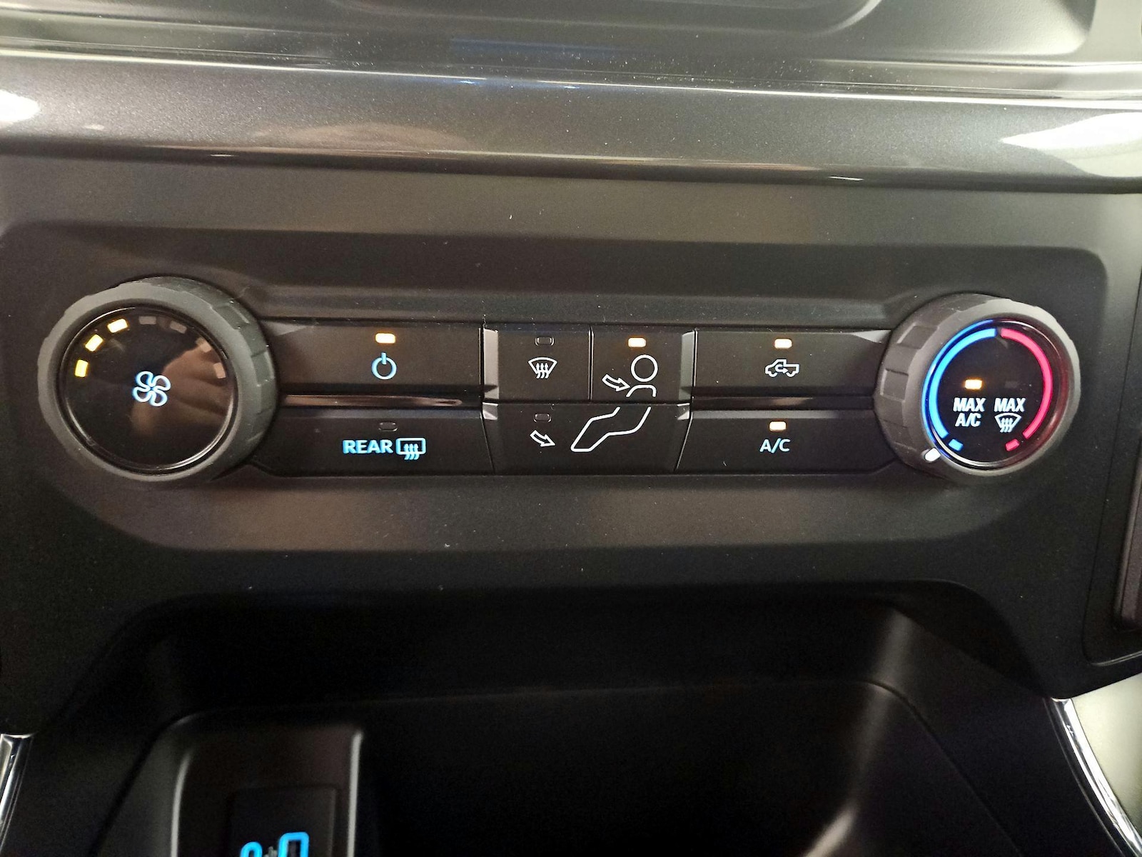 2023 Ford F-150 XL - Photo 18