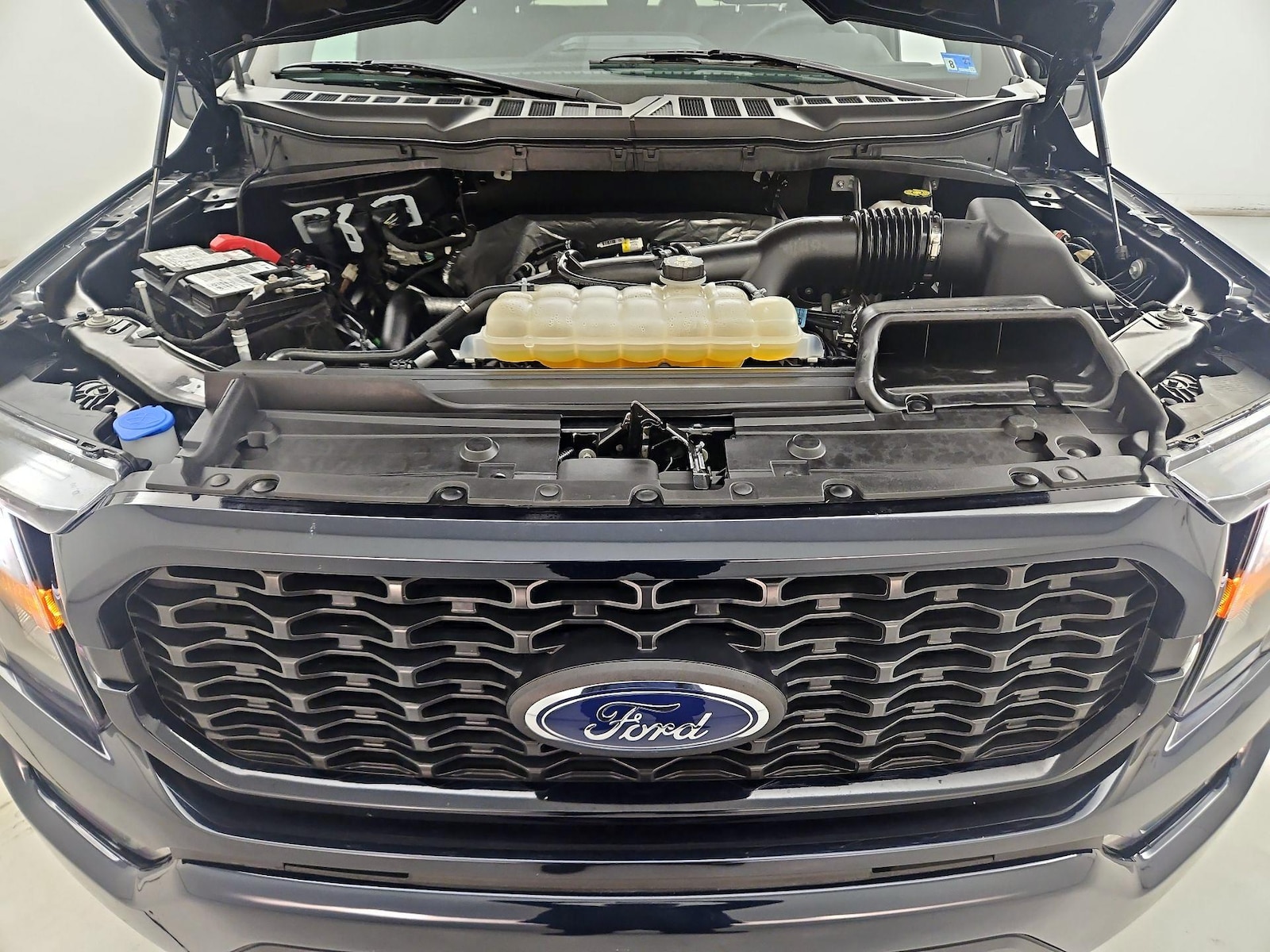 2023 Ford F-150 XL - Photo 24