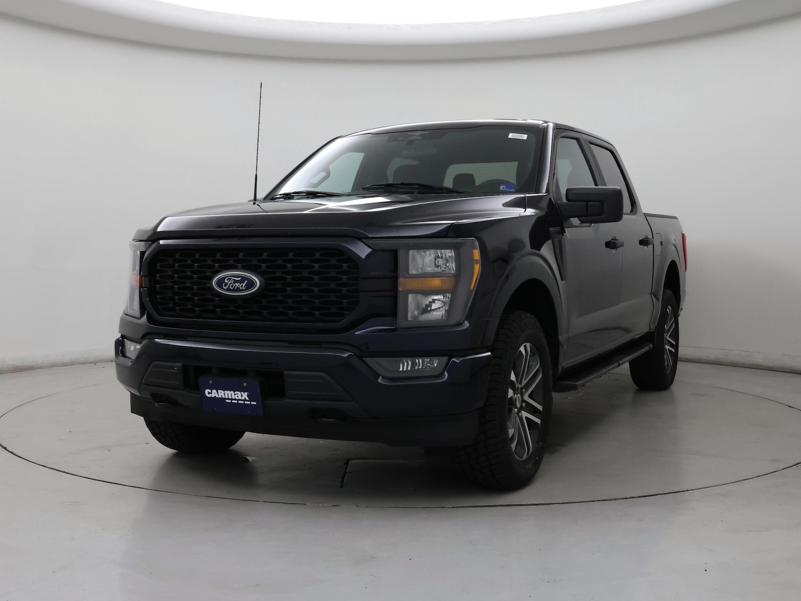2023 Ford F-150 XL - Photo 5