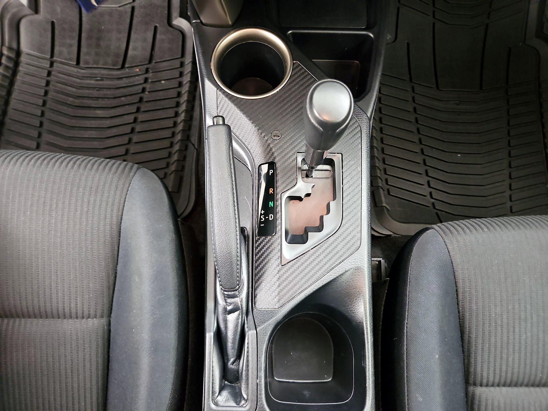 Thumbnail: 2014 Toyota RAV4 - 17