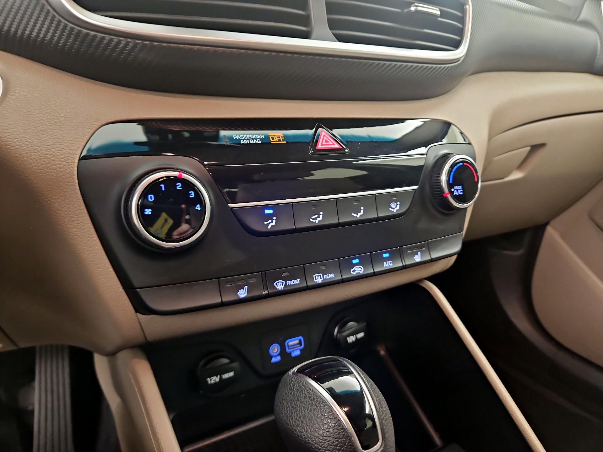 Thumbnail: 2019 Hyundai Tucson - 16