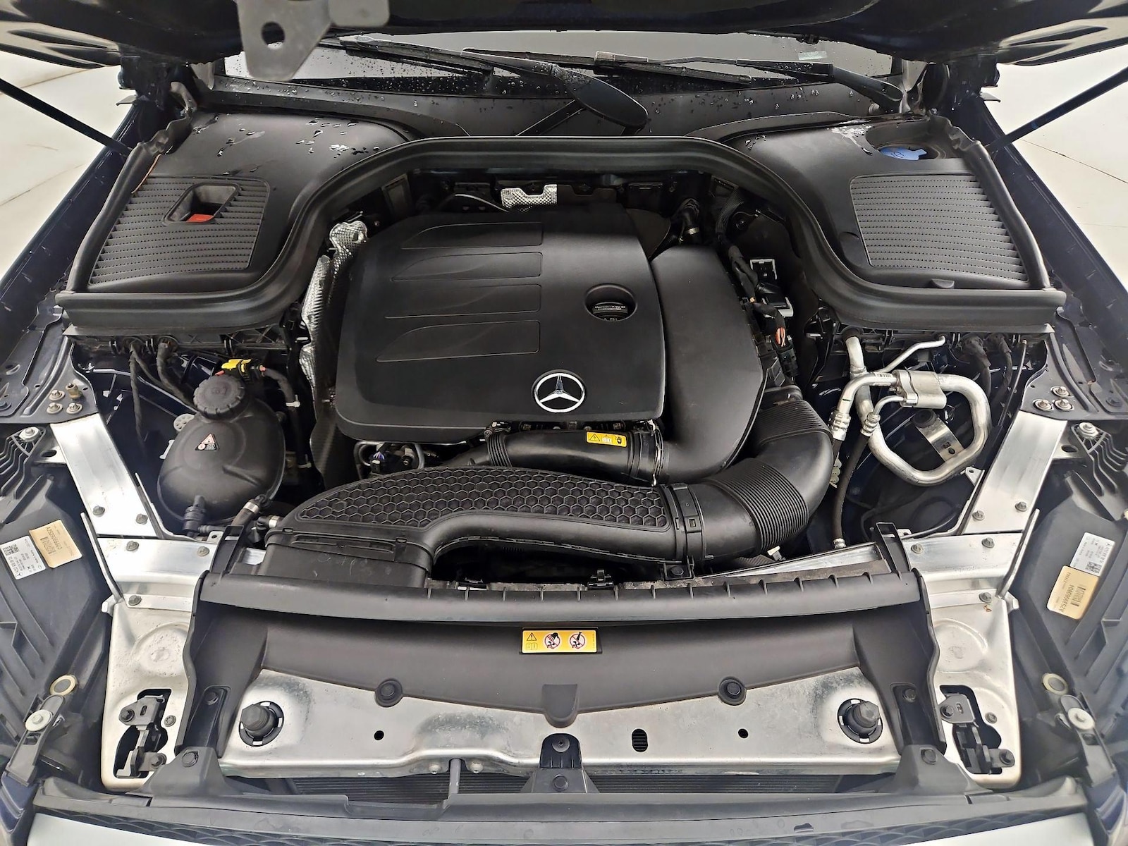 2022 Mercedes-Benz GLC GLC300 - Photo 22