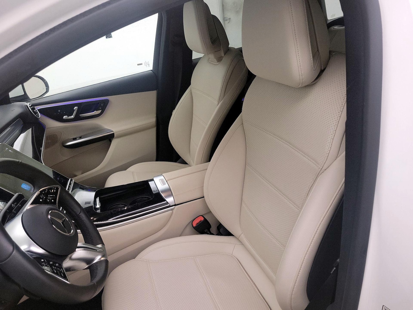 2025 Mercedes-Benz GLC Base - Photo 12