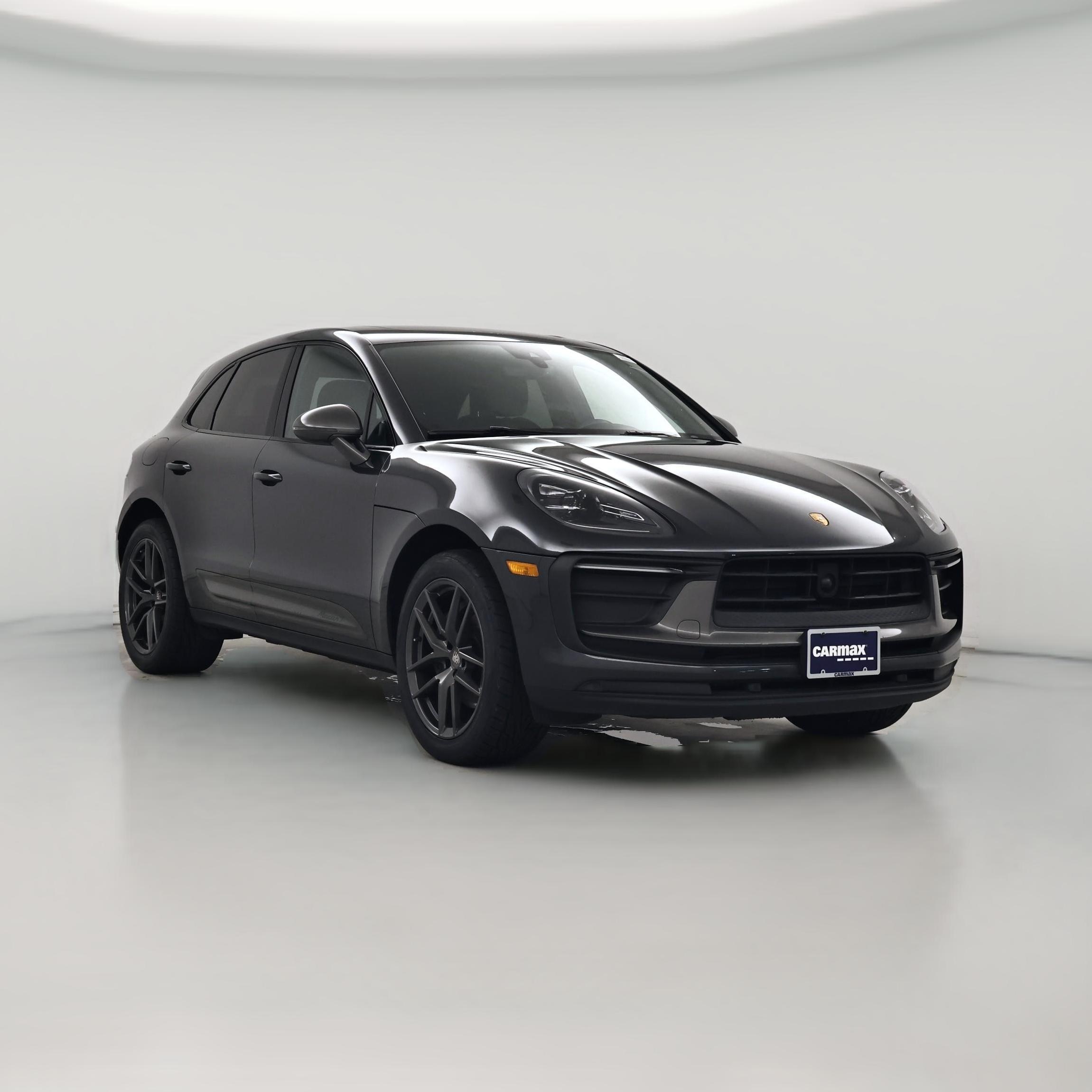 Thumbnail: 2023 Porsche Macan - 1